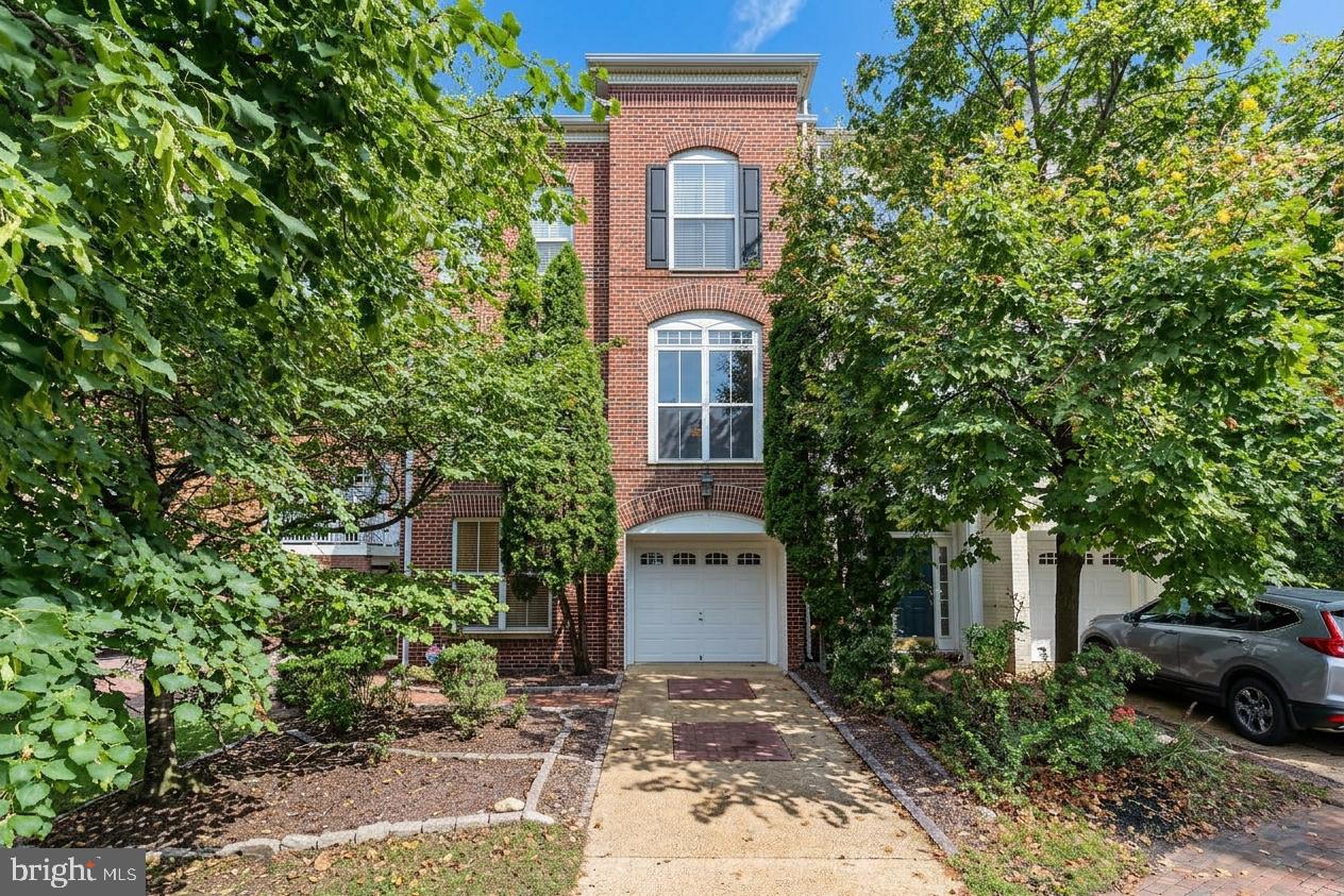 5256 BESSLEY PLACE