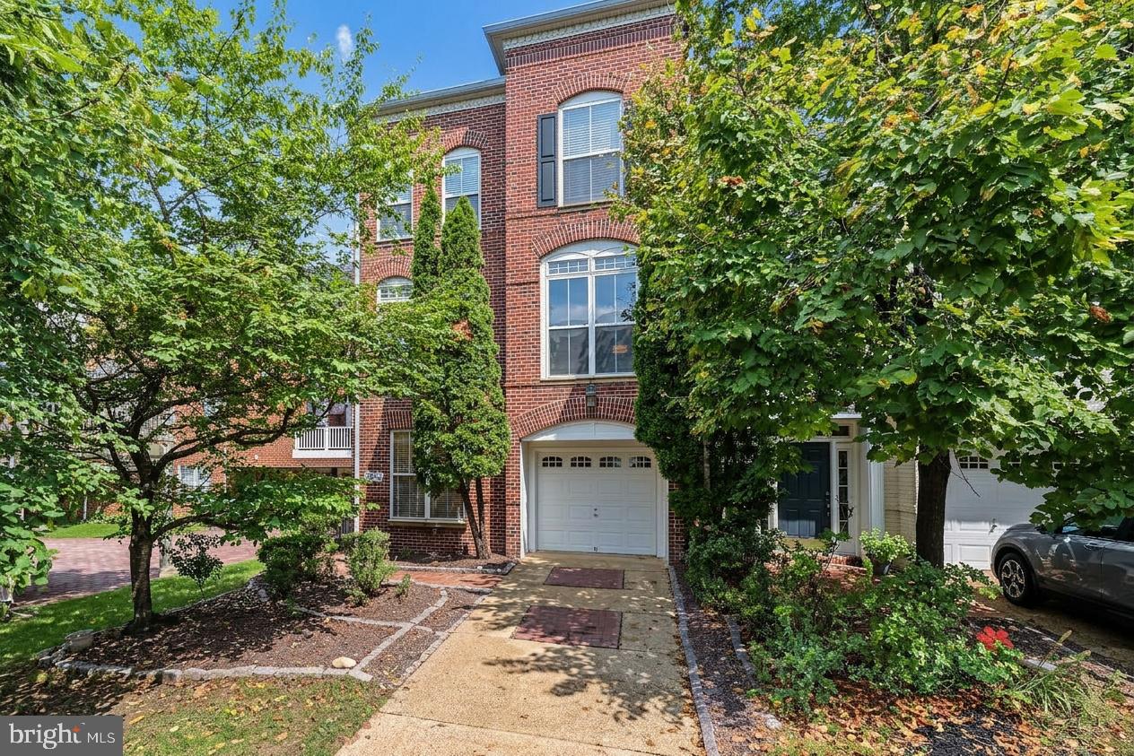 5256 BESSLEY PLACE
