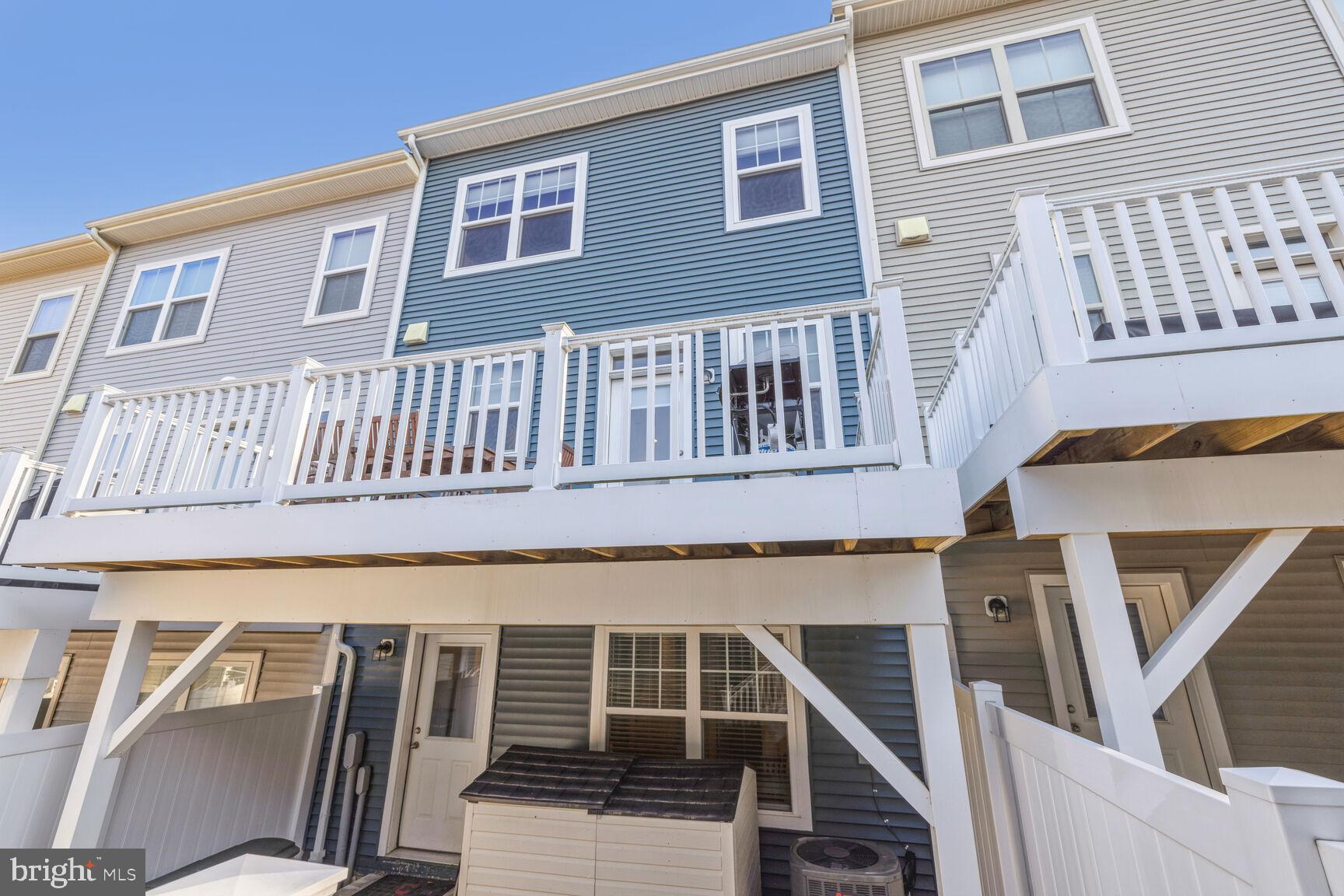 CLARKSBURG TOWN CENTER - Residential