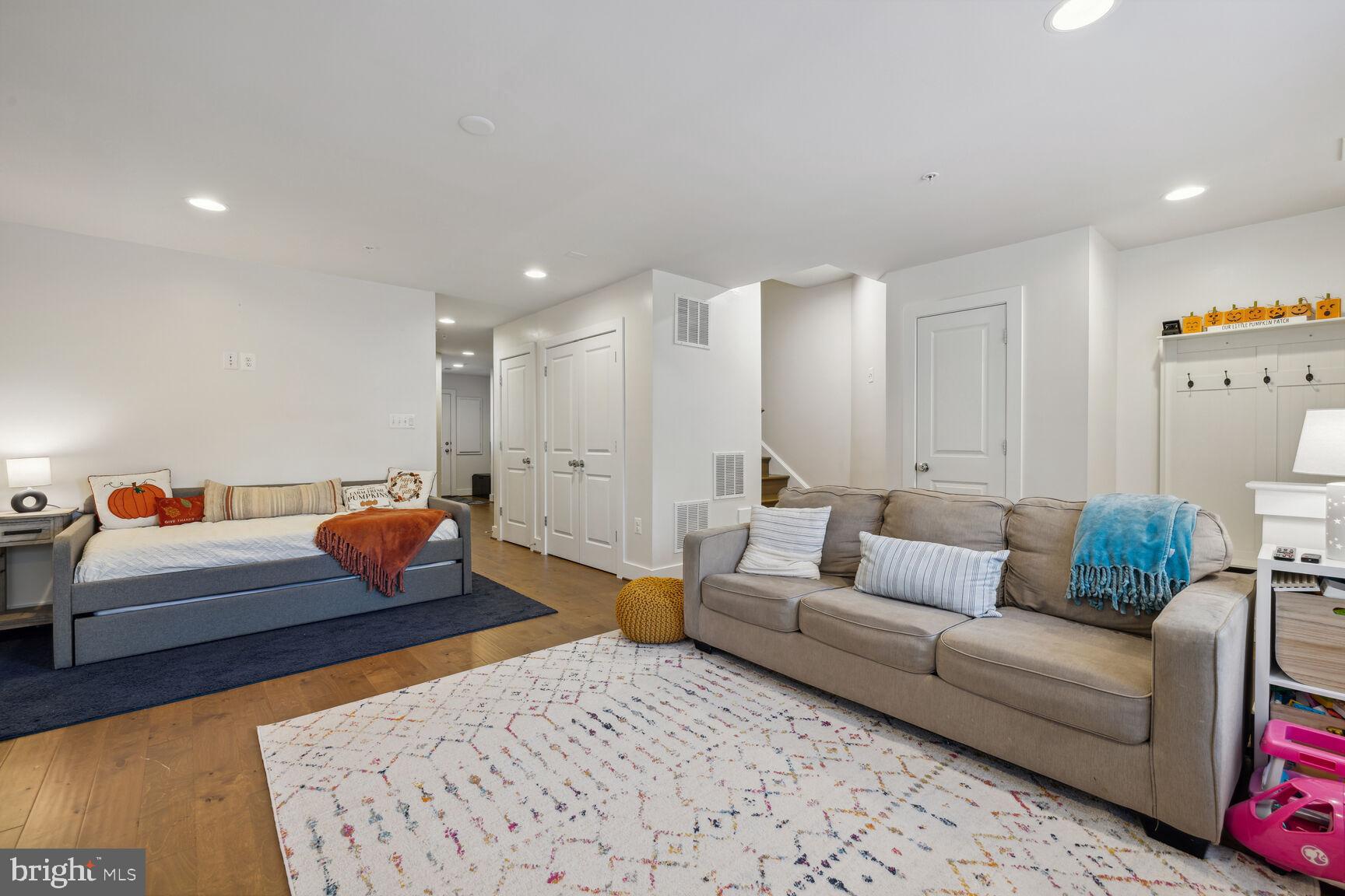 CLARKSBURG TOWN CENTER - Residential