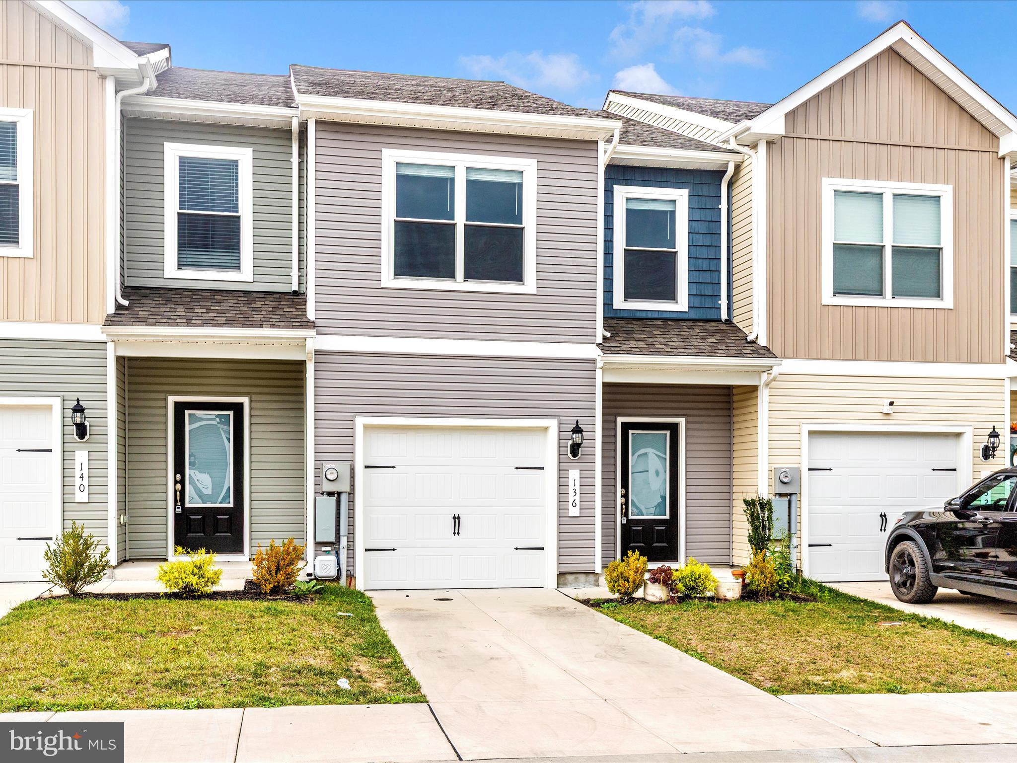 HOMEPLACE AT RIVERSIDE - Residential