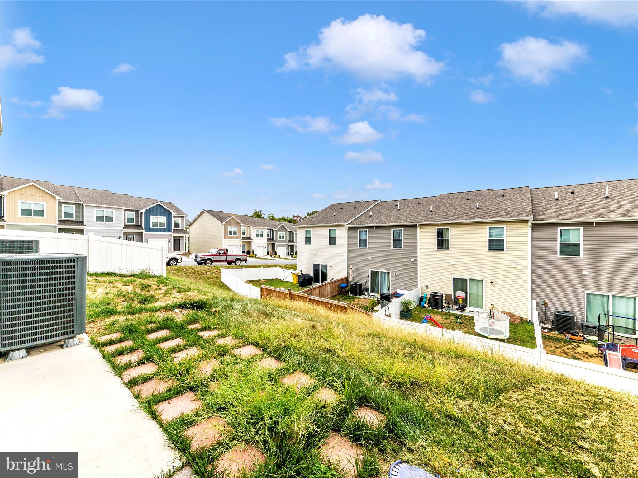 HOMEPLACE AT RIVERSIDE - Residential