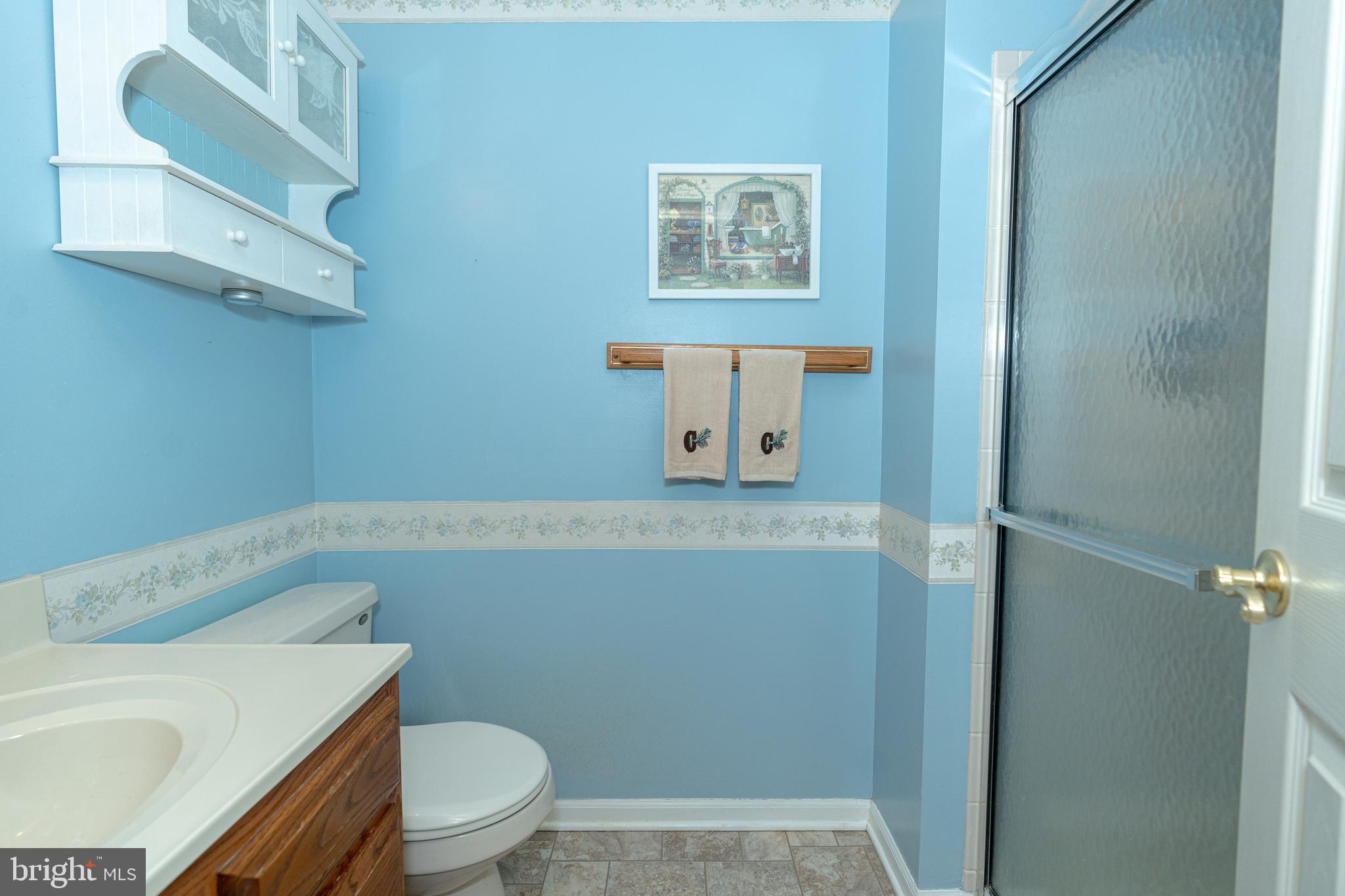 PERRY HALL COURTS - Residential