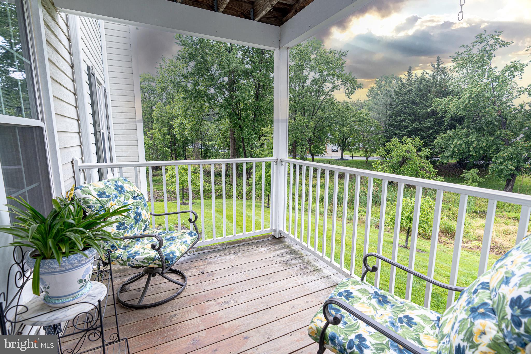 PERRY HALL COURTS - Residential