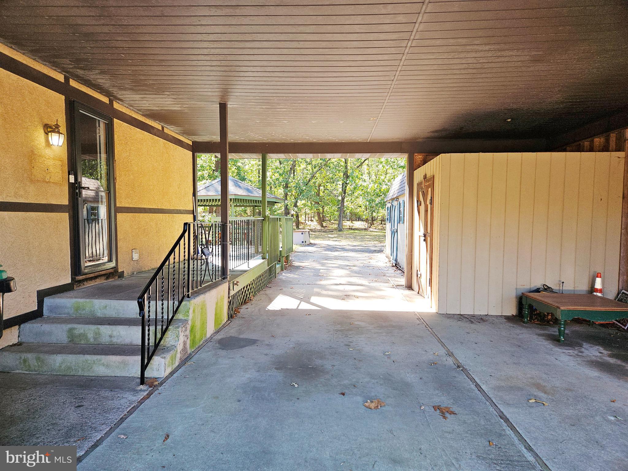 117 MAPLE AVENUE
