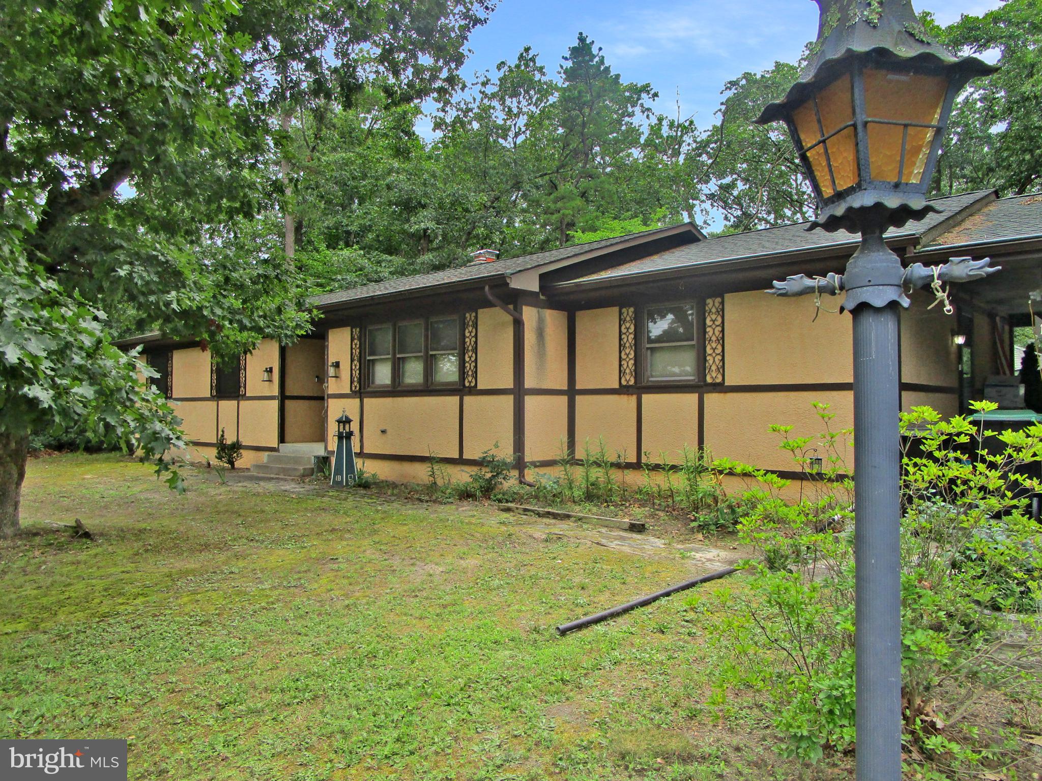 117 MAPLE AVENUE