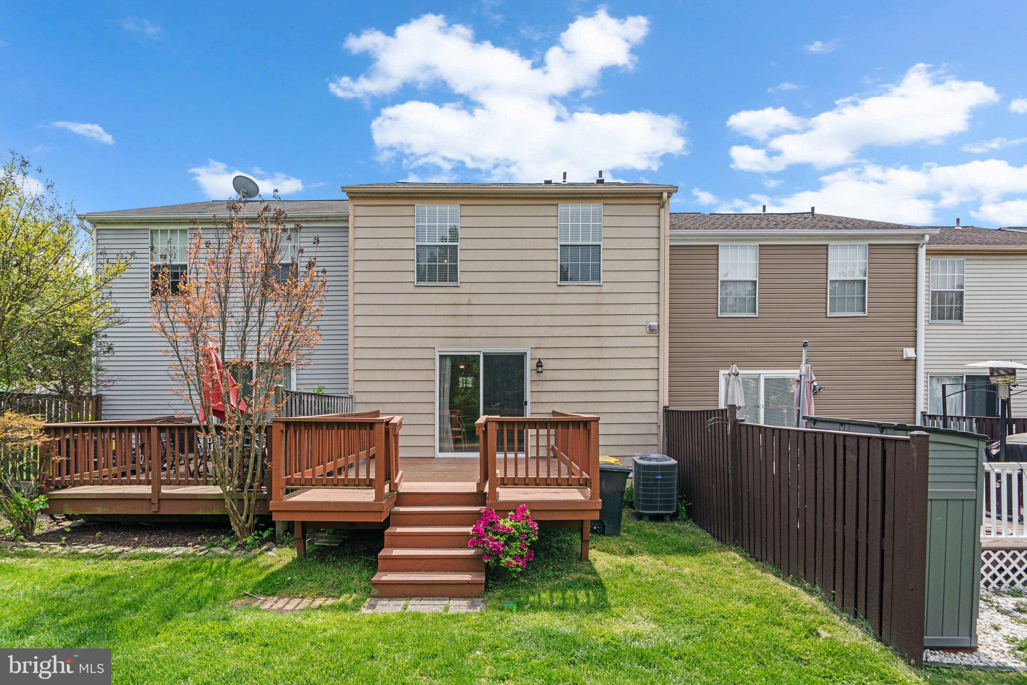 DEERFIELD - Residential