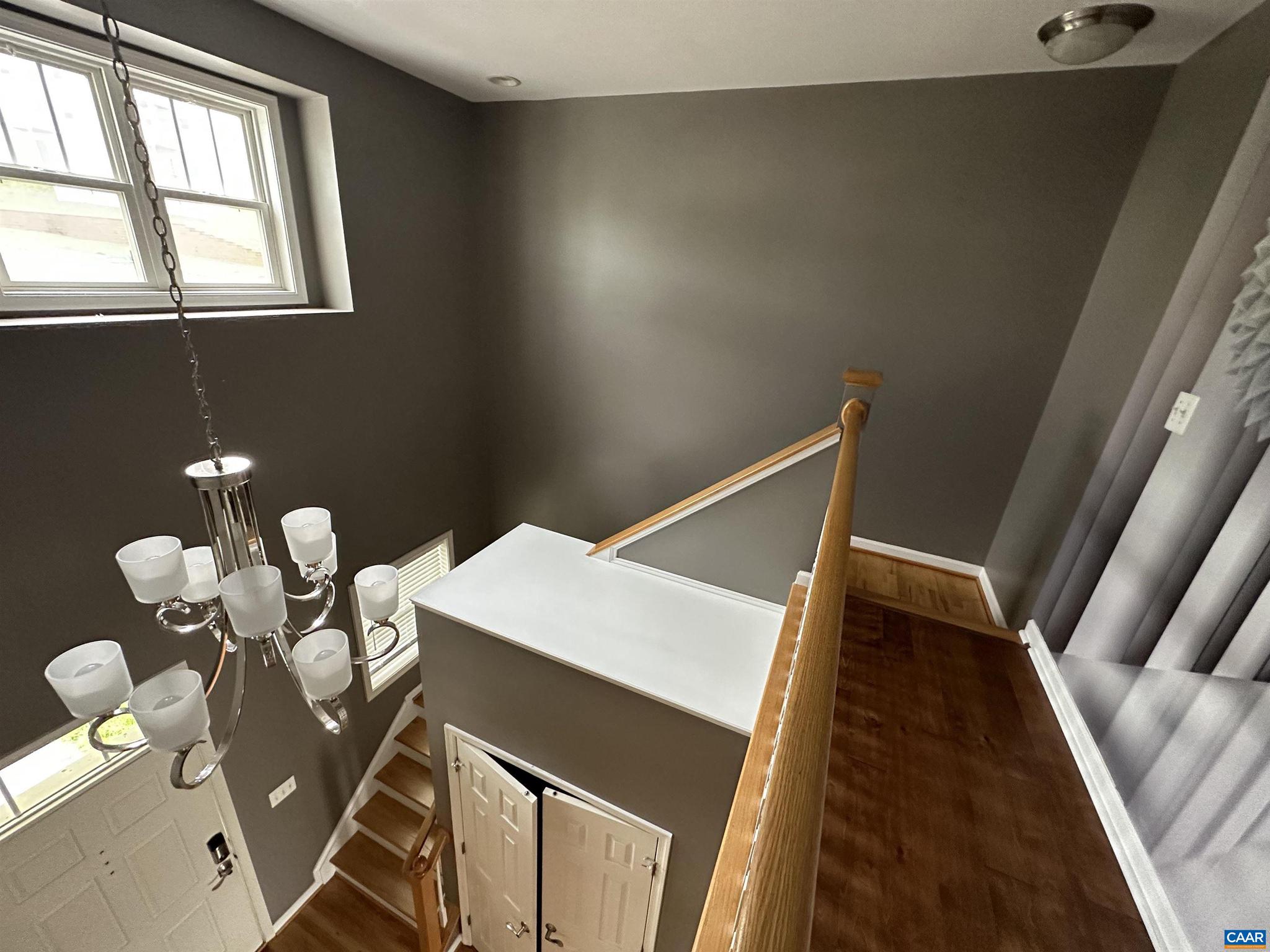 PAVILIONS AT PANTOPS - Residential Lease