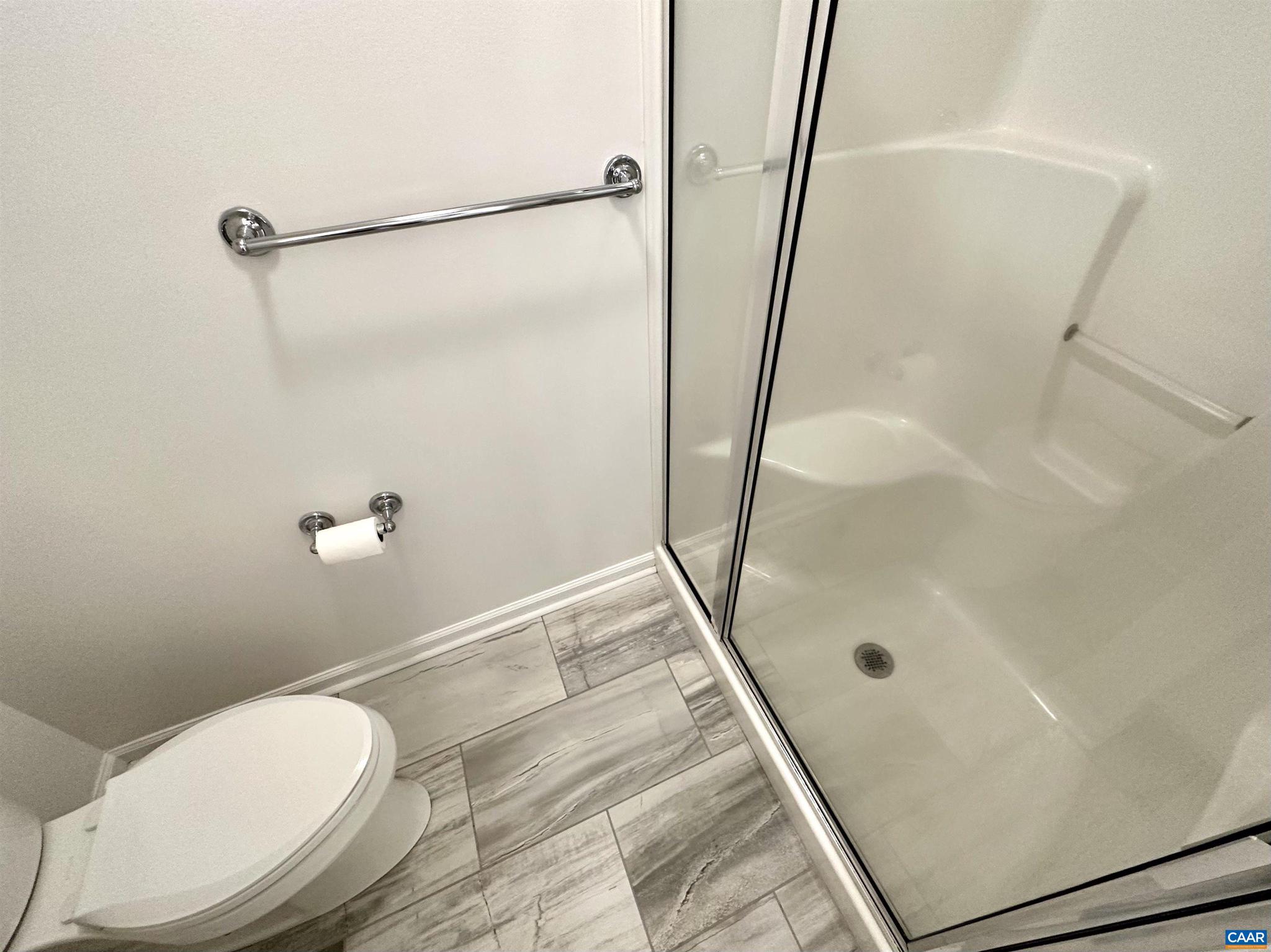 PAVILIONS AT PANTOPS - Residential Lease