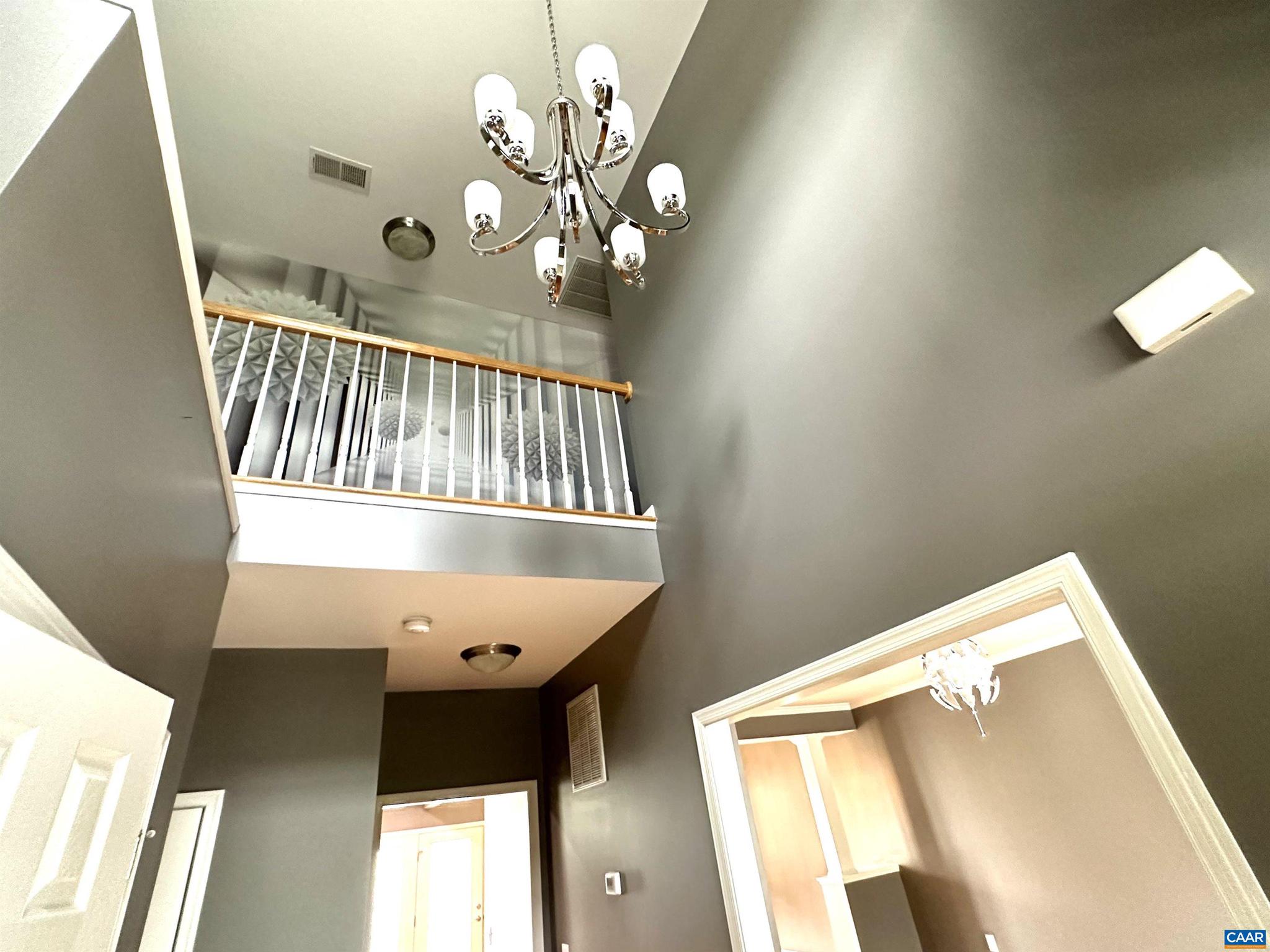 PAVILIONS AT PANTOPS - Residential Lease