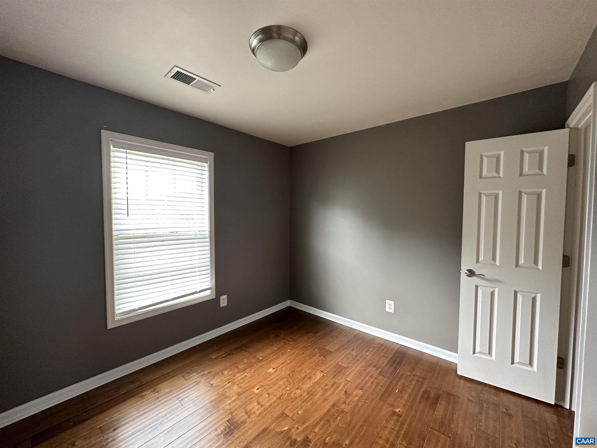 PAVILIONS AT PANTOPS - Residential Lease