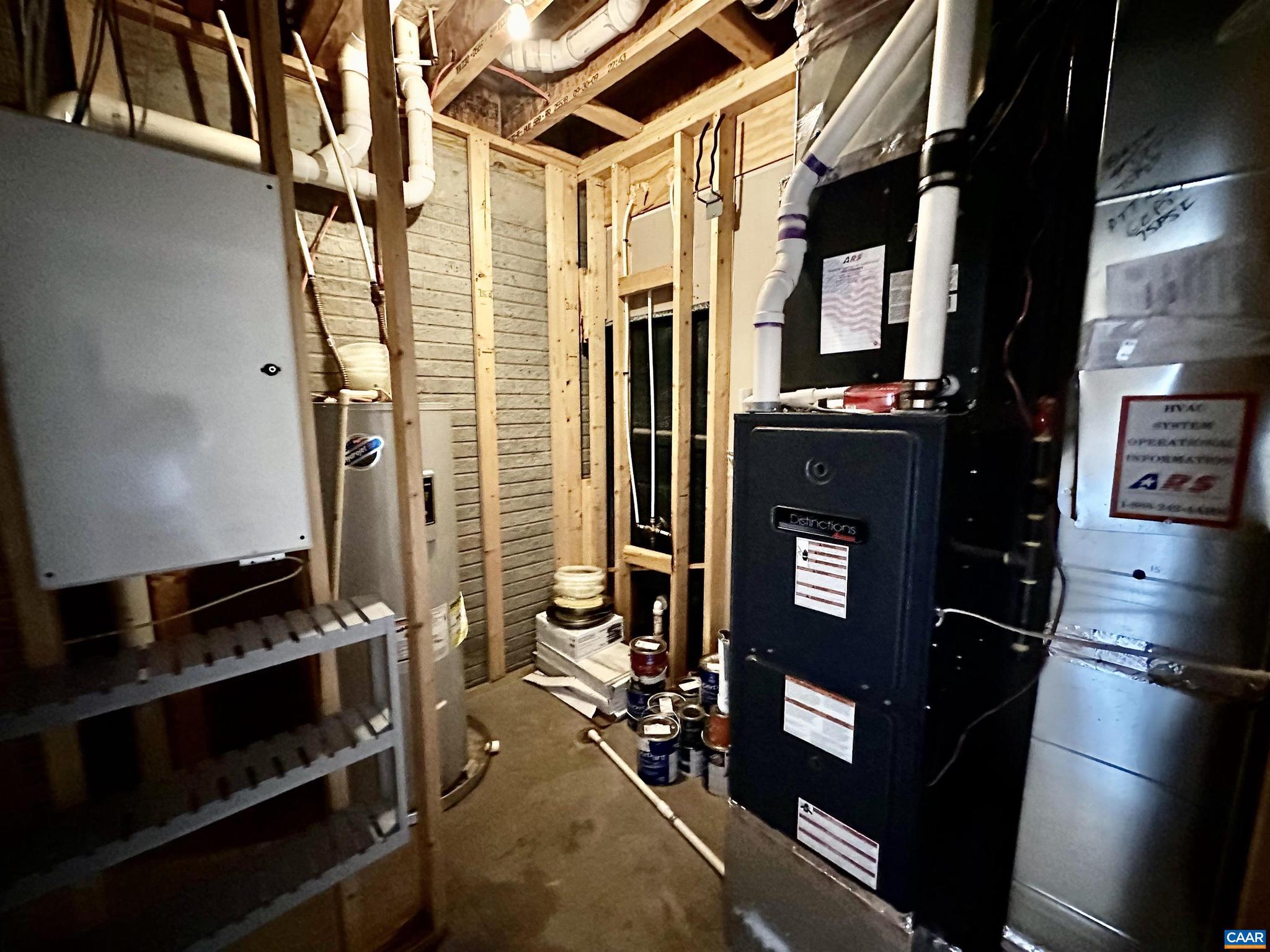 PAVILIONS AT PANTOPS - Residential Lease