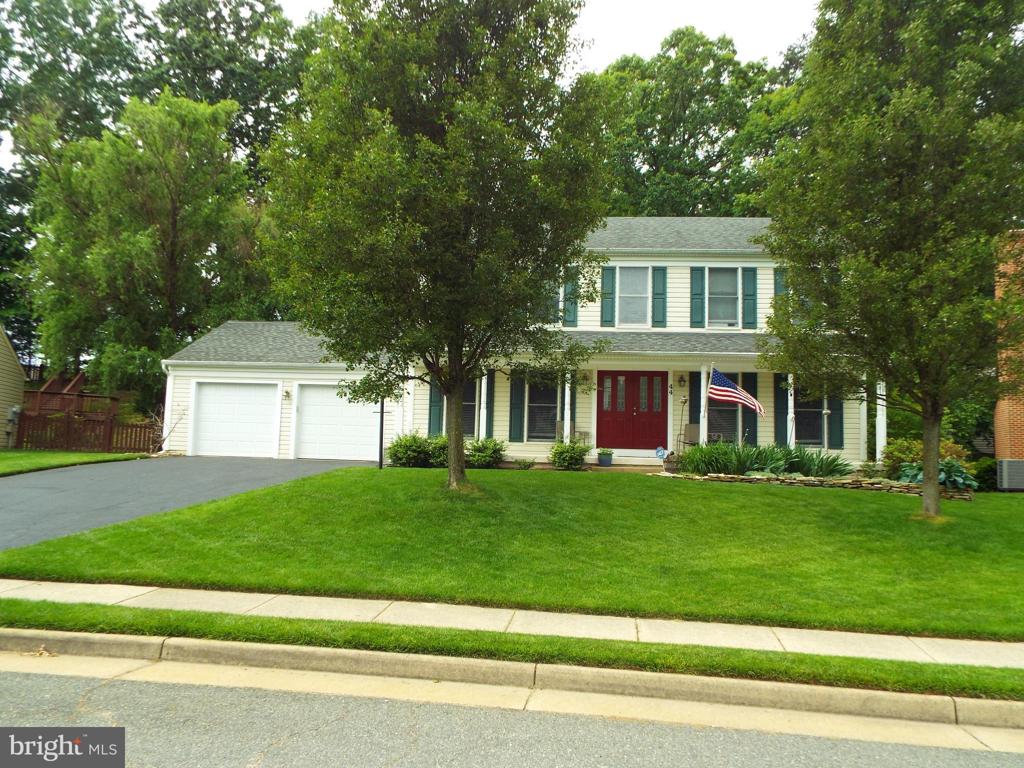 44 BRIDGEPORT CIRCLE