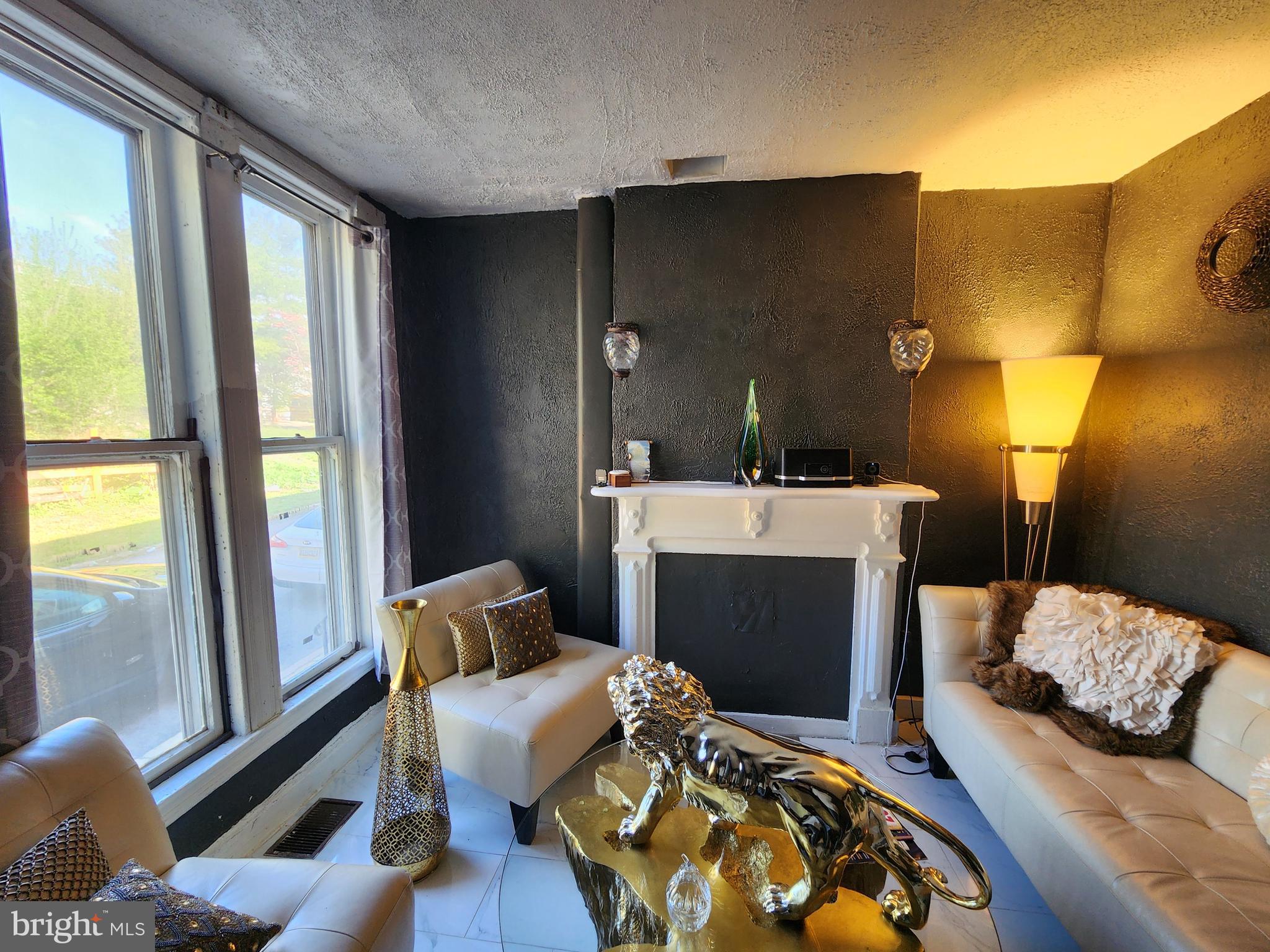 FRANKLIN SQUARE HISTORIC DISTRICT - Residential