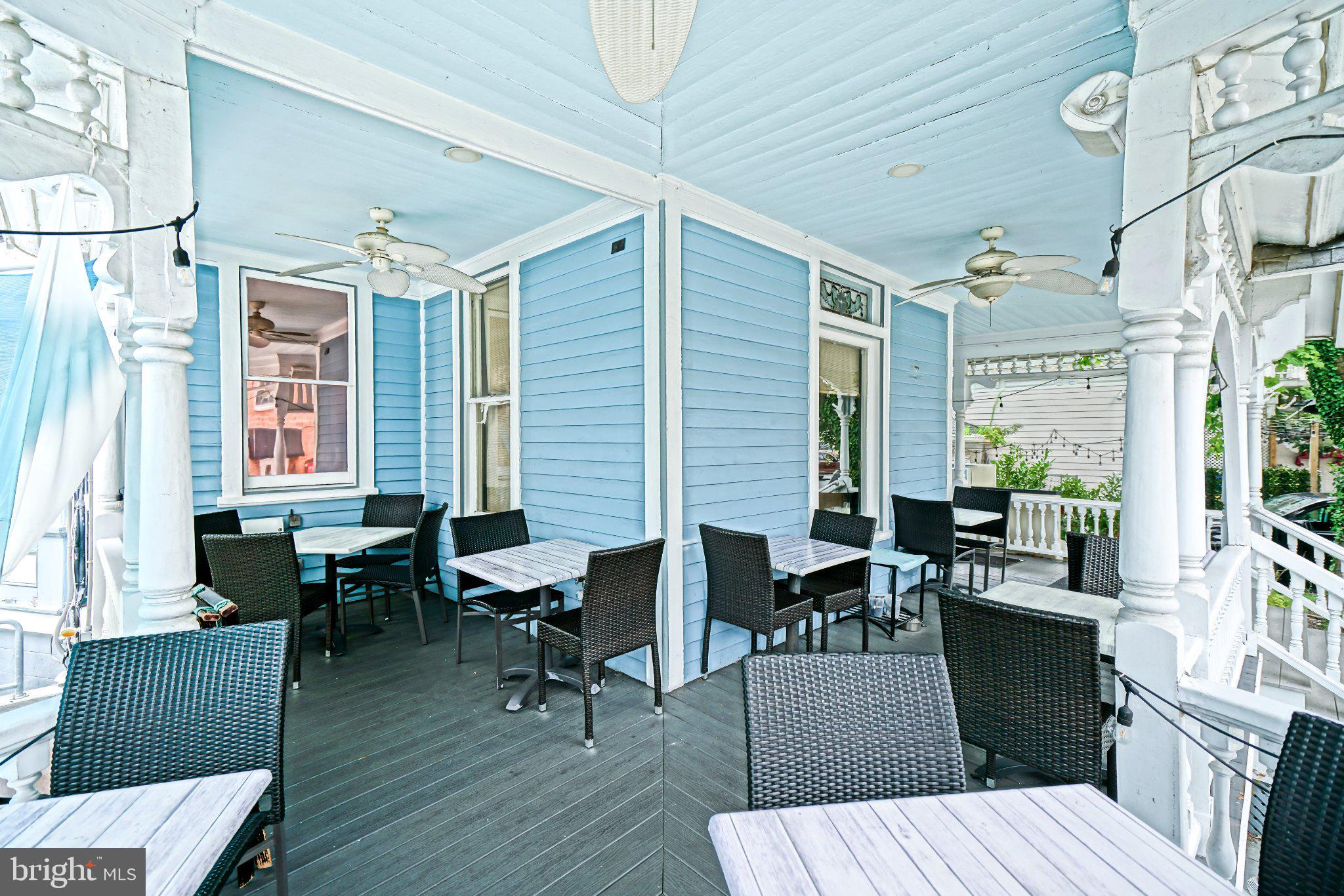 210 SAVANNAH ROAD