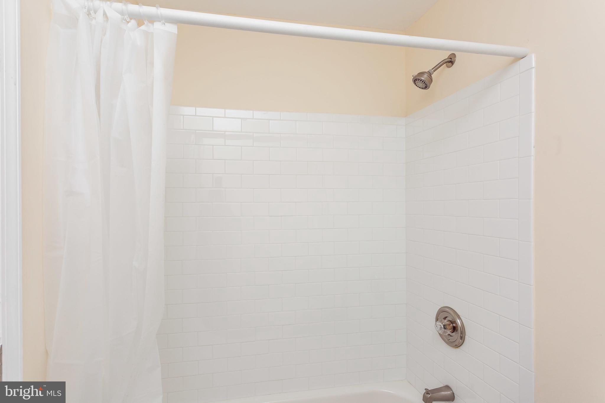 COLD SPRING NEWTOWN - Residential