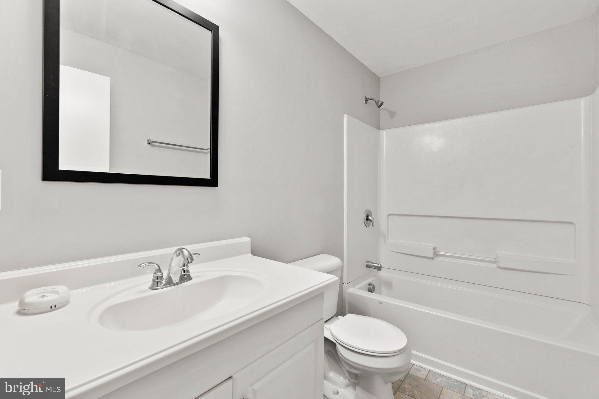 TOWN CREEK - Residential