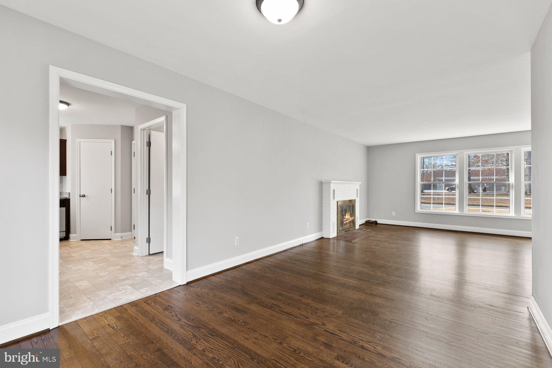 TOWN CREEK - Residential