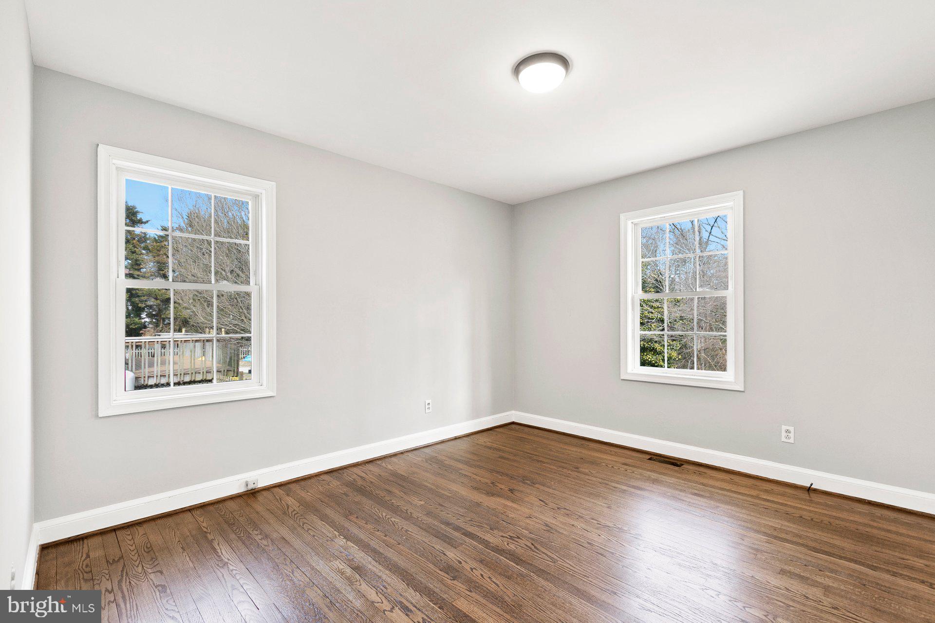 TOWN CREEK - Residential