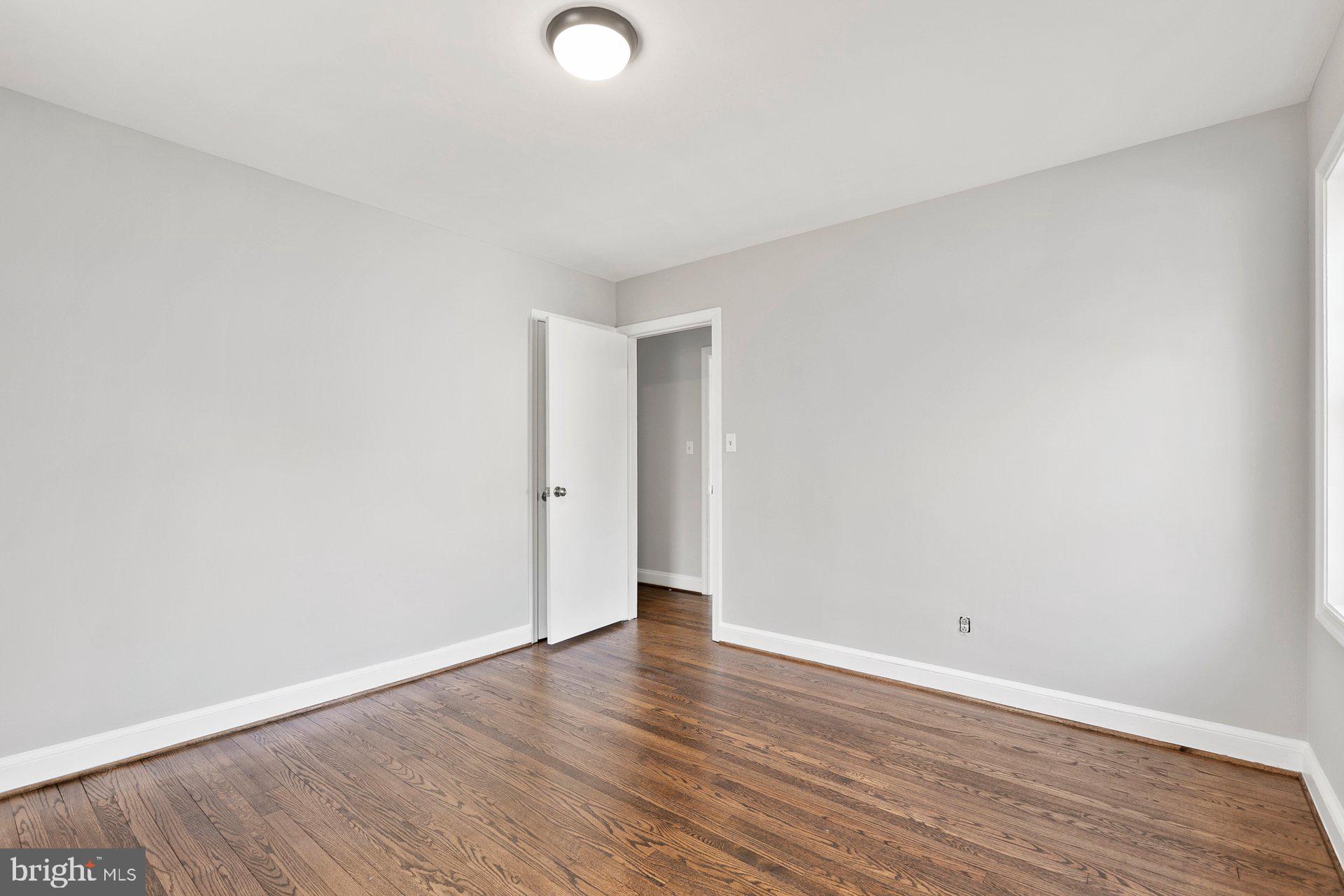 TOWN CREEK - Residential