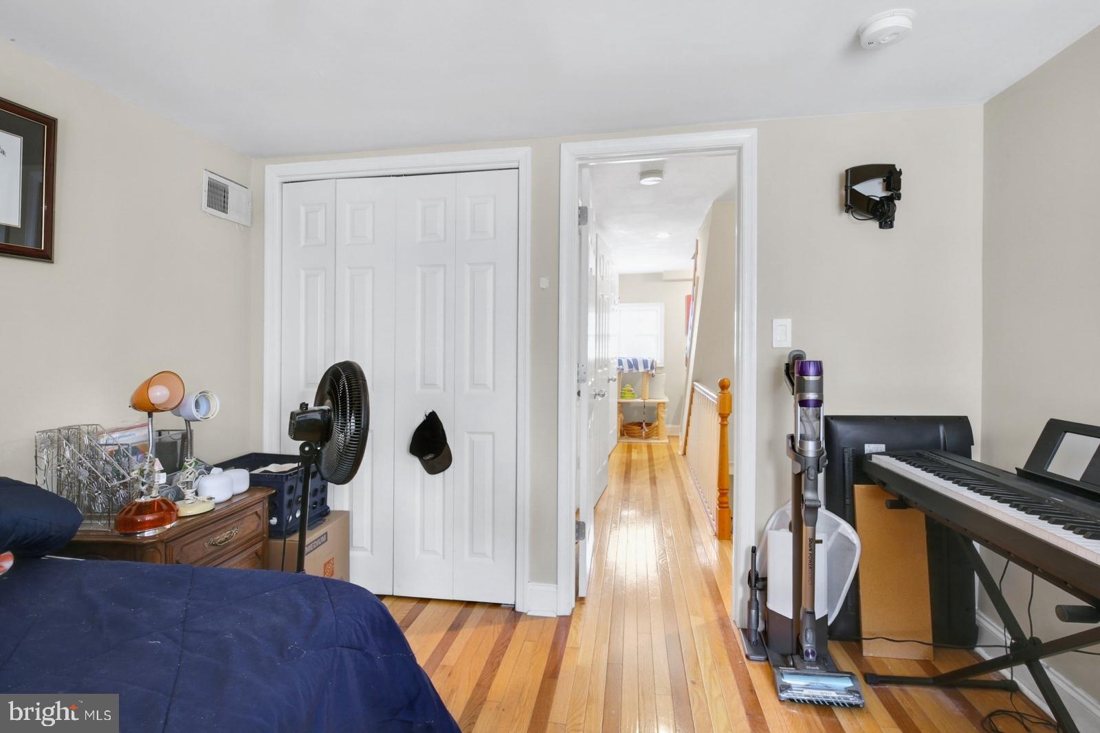 BELLA VISTA - Residential Lease