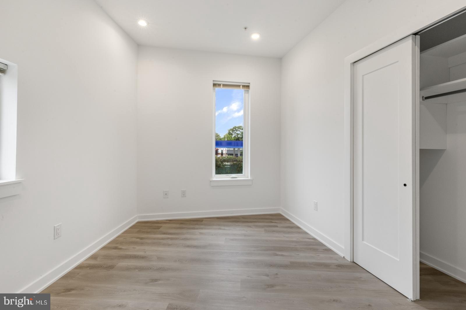 EAST KENSINGTON - Residential Lease