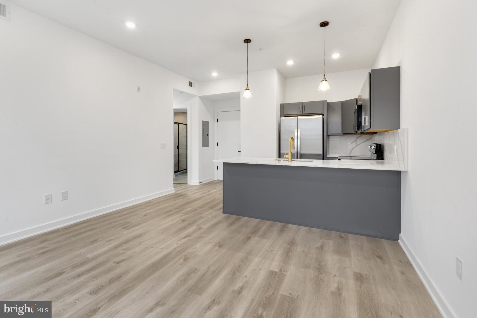 EAST KENSINGTON - Residential Lease