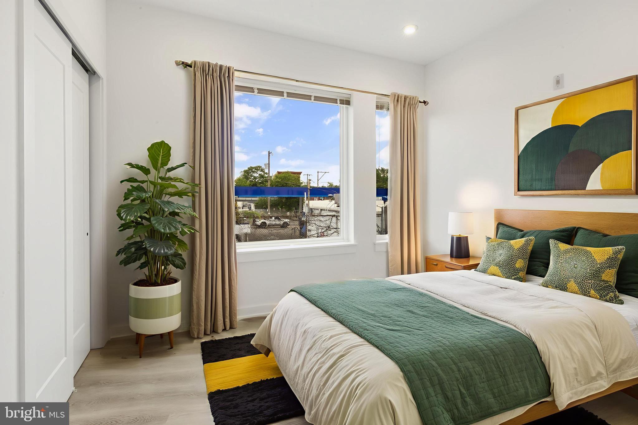 EAST KENSINGTON - Residential Lease