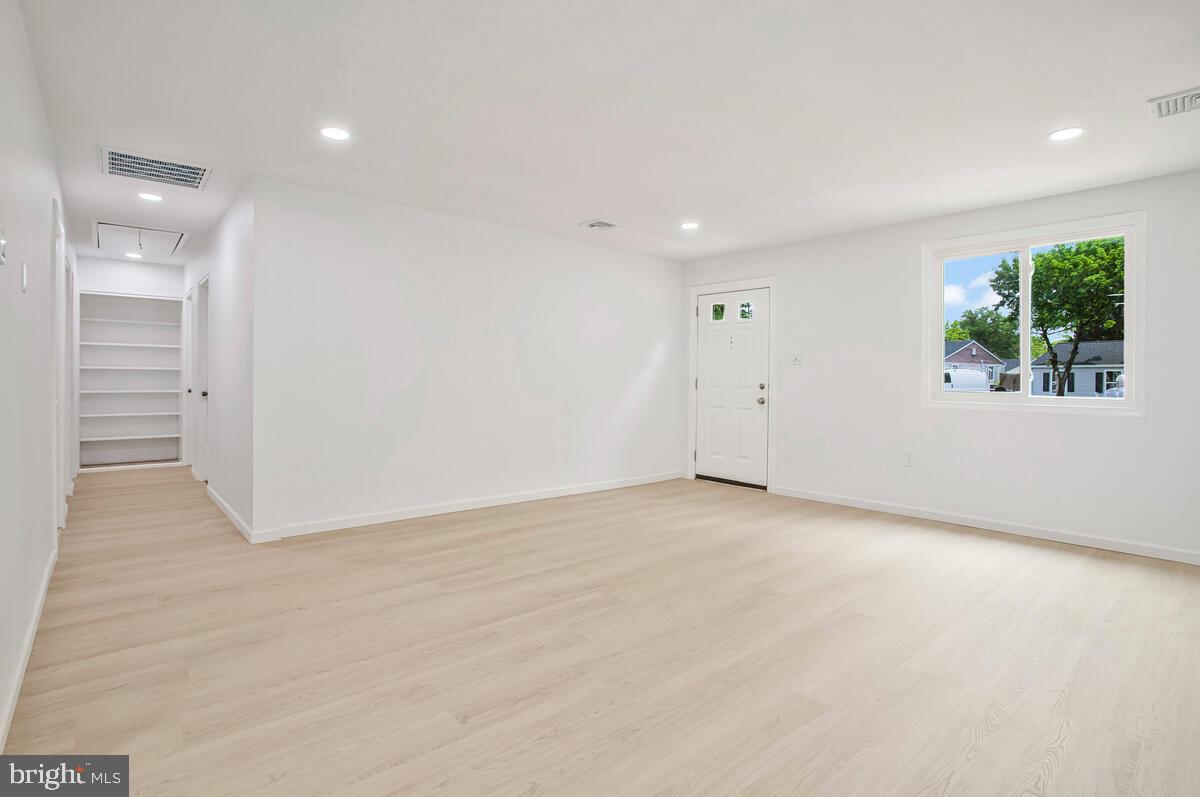 HARUNDALE - Residential