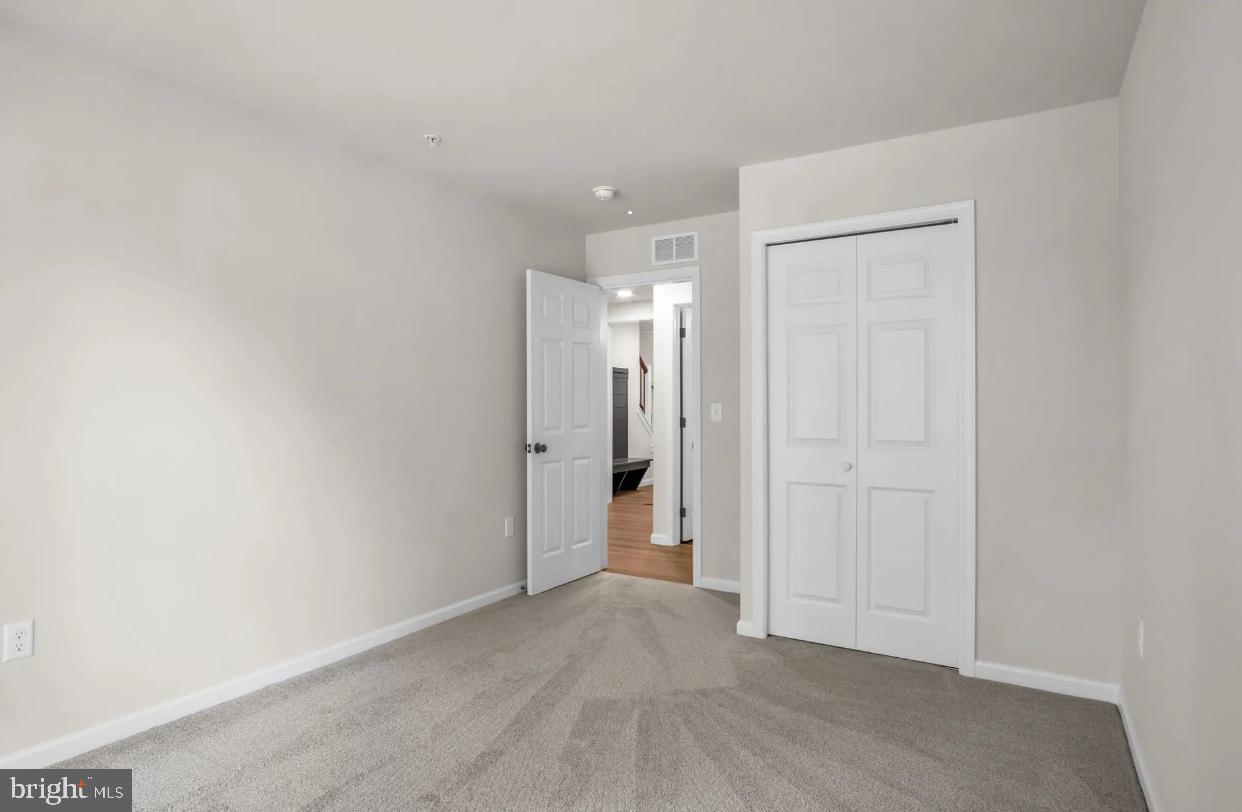 MAYAPPLE WOODS - Residential