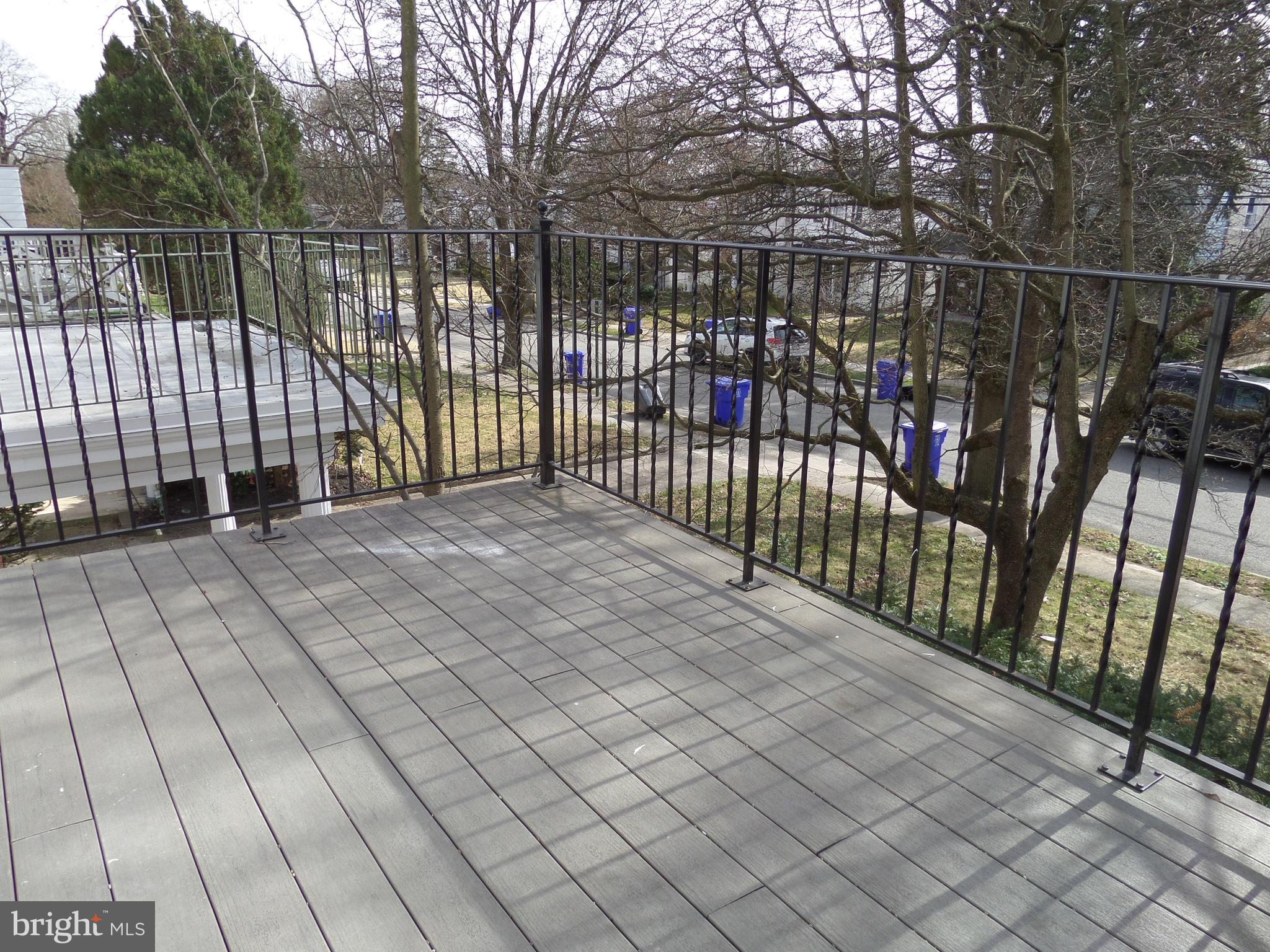 ROWLAND PARK - Residential