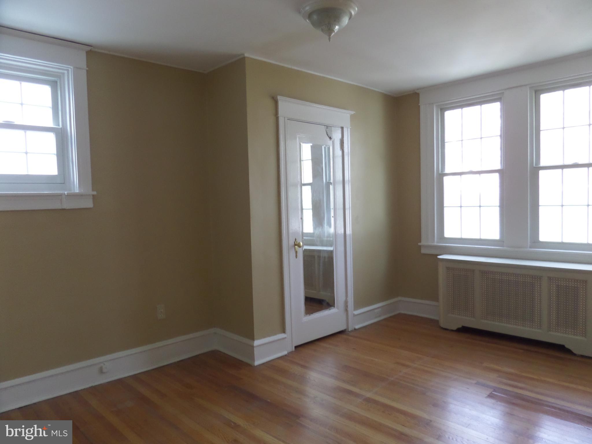 ROWLAND PARK - Residential