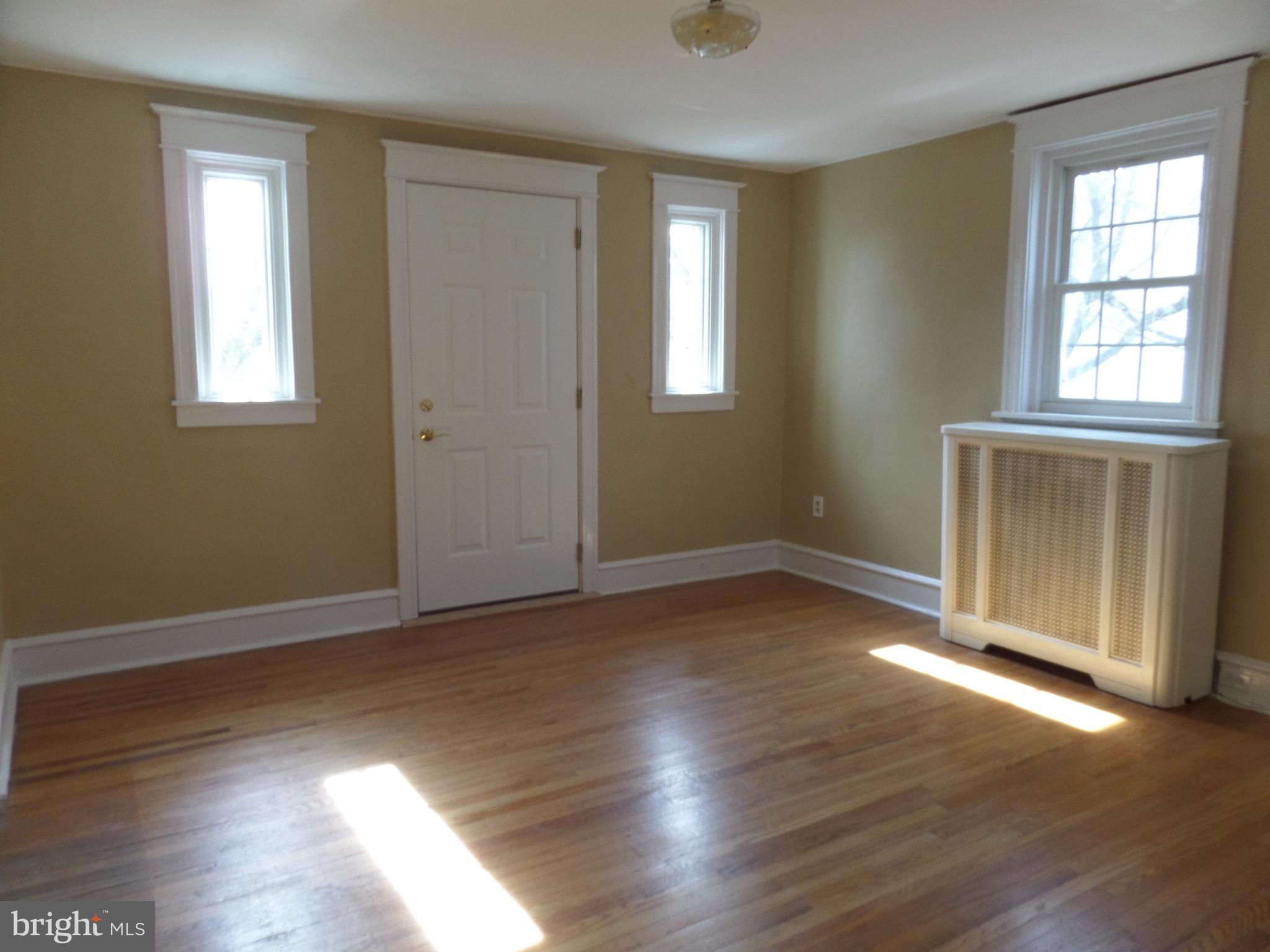 ROWLAND PARK - Residential