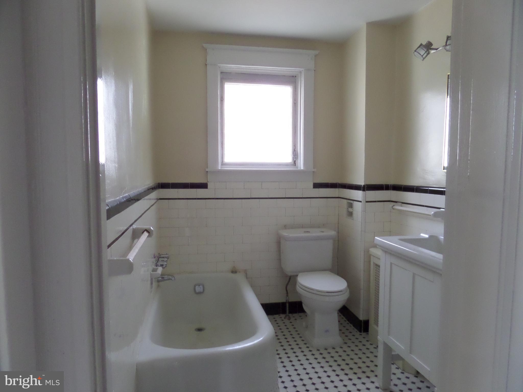 ROWLAND PARK - Residential