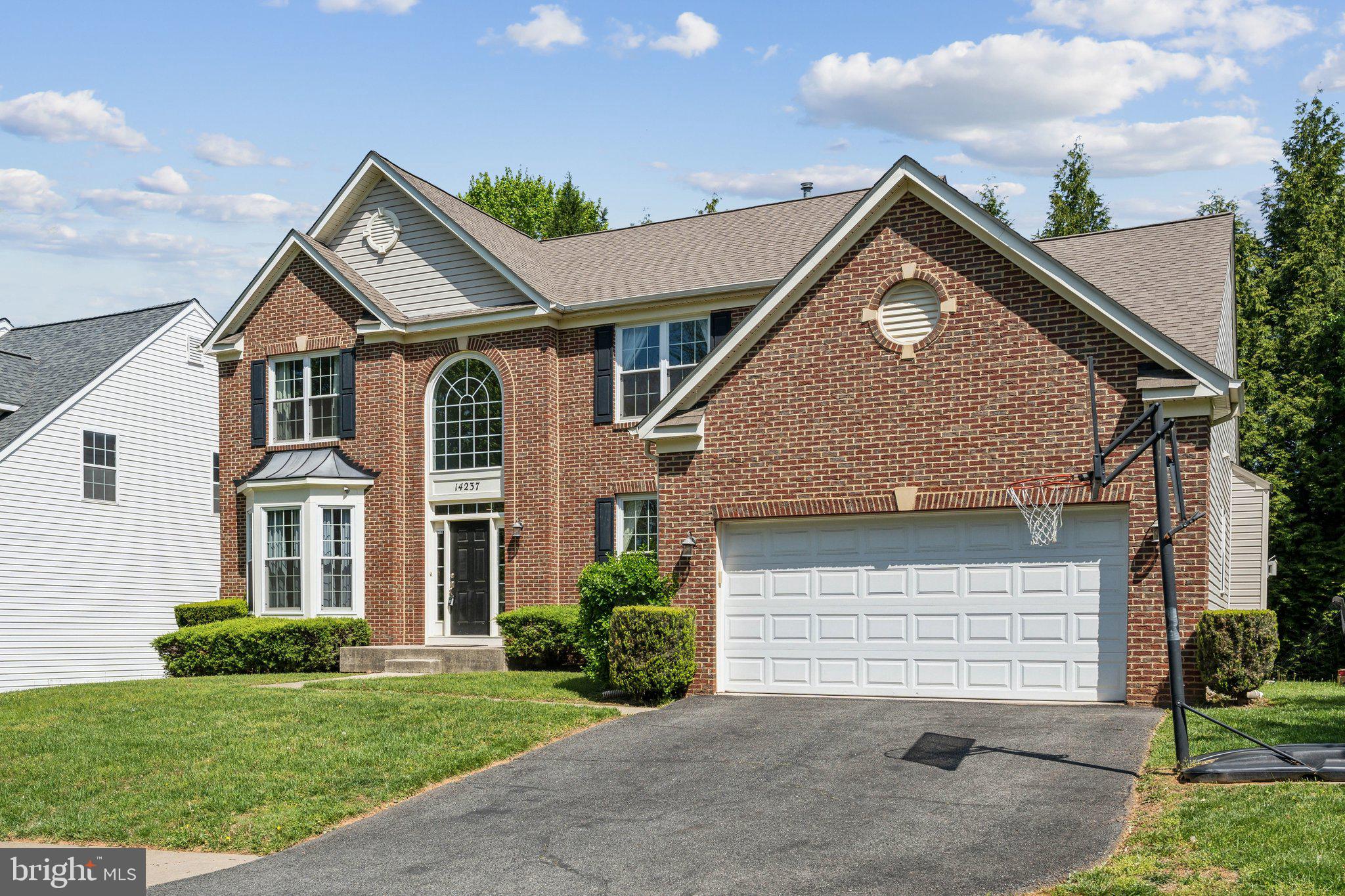 KINGS CROSSING - Residential