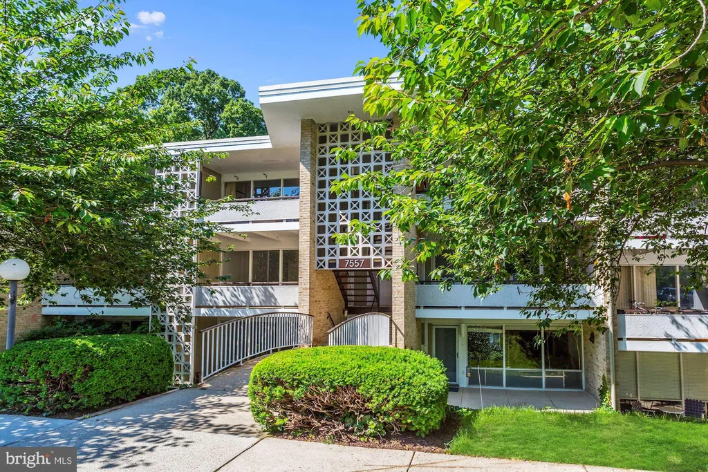 7557 Spring Lake Drive Unit C-1, Bethesda, MD 20817
