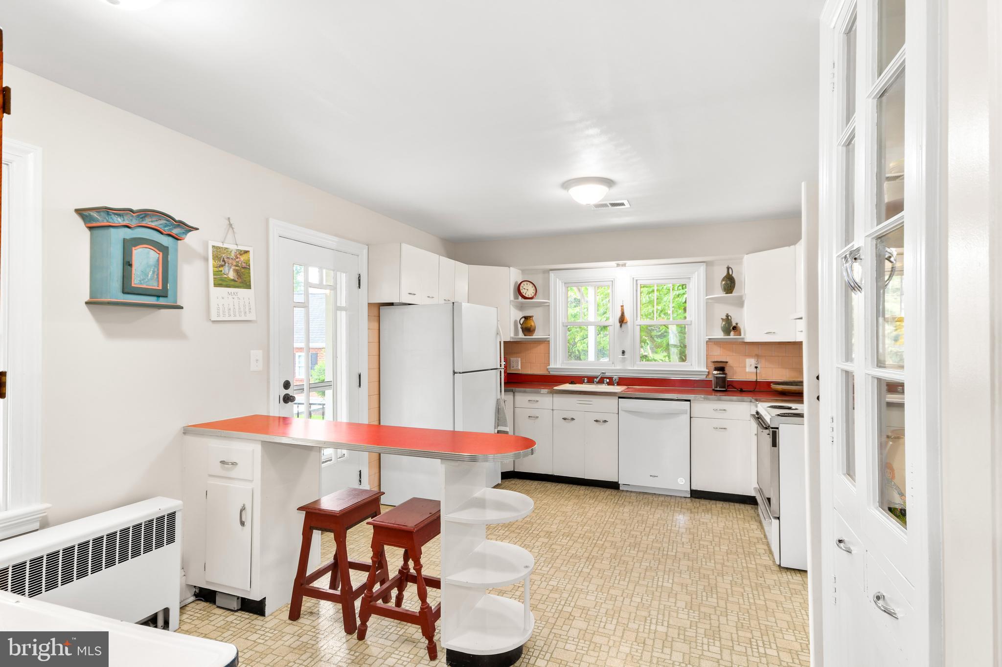 BRIGADOON - Residential