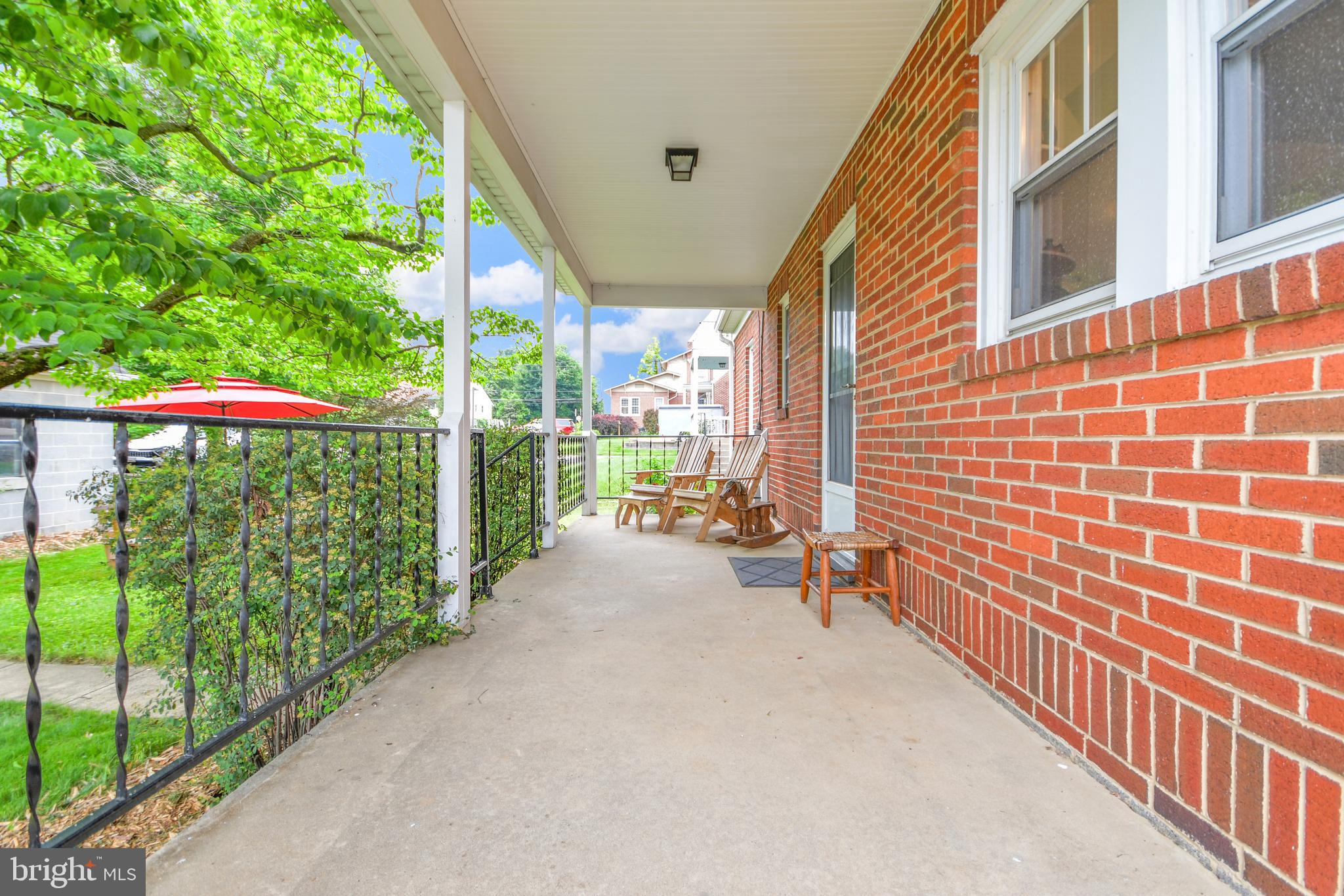 BRIGADOON - Residential