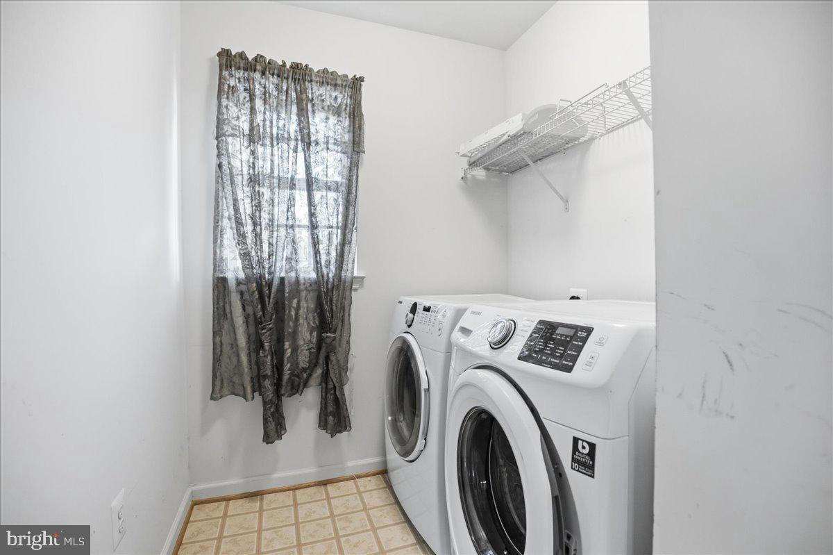 CHARLES CROSSING - Residential