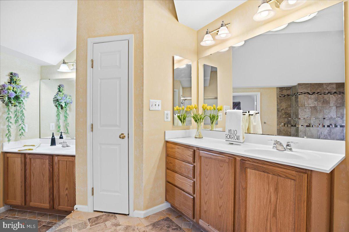 CHARLES CROSSING - Residential