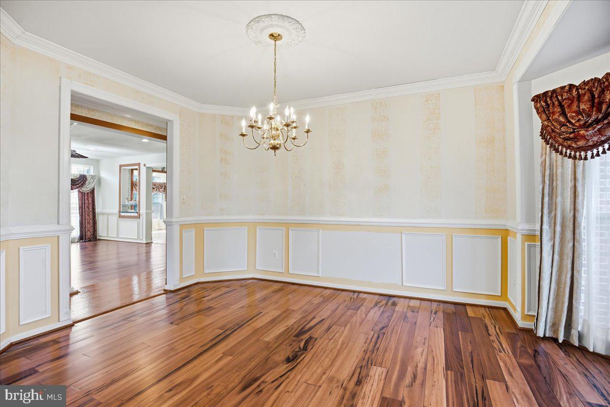 CHARLES CROSSING - Residential