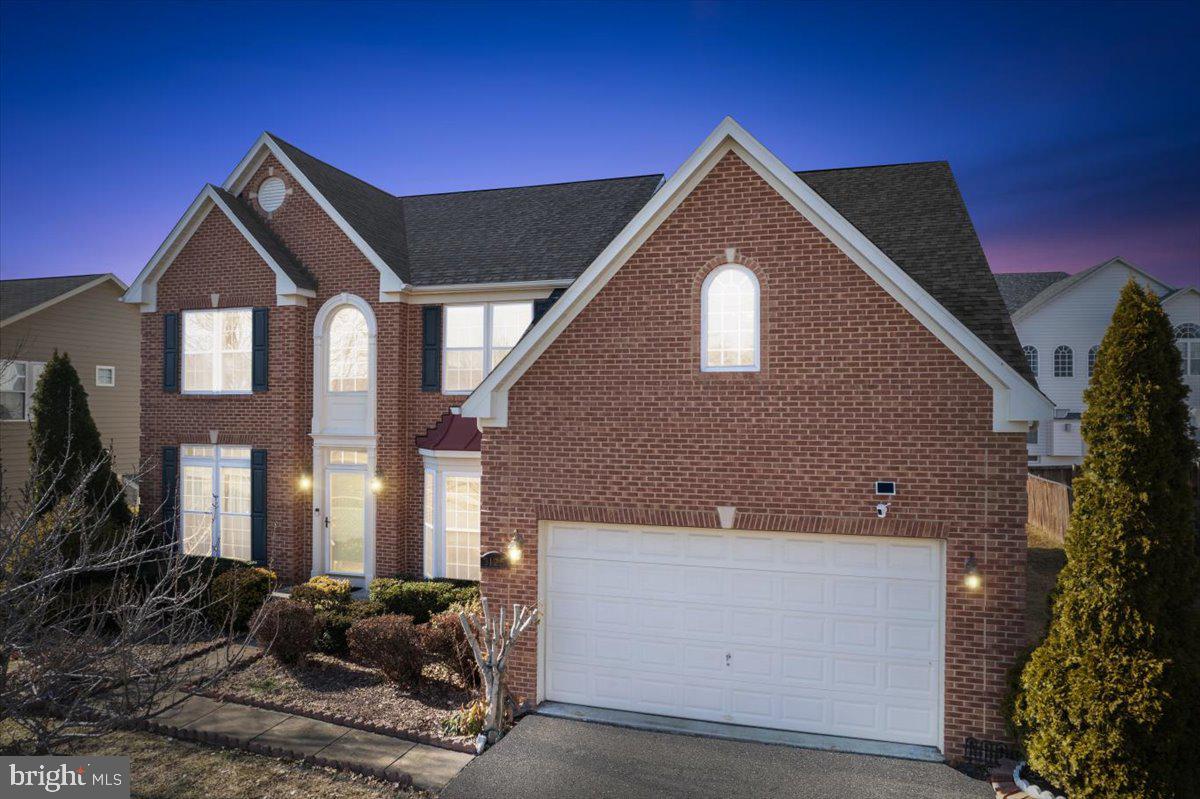 CHARLES CROSSING - Residential