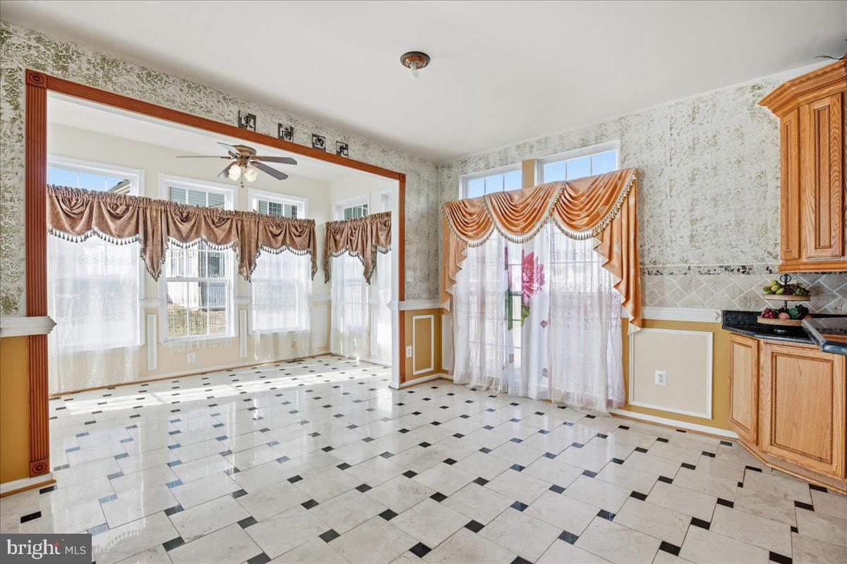 CHARLES CROSSING - Residential