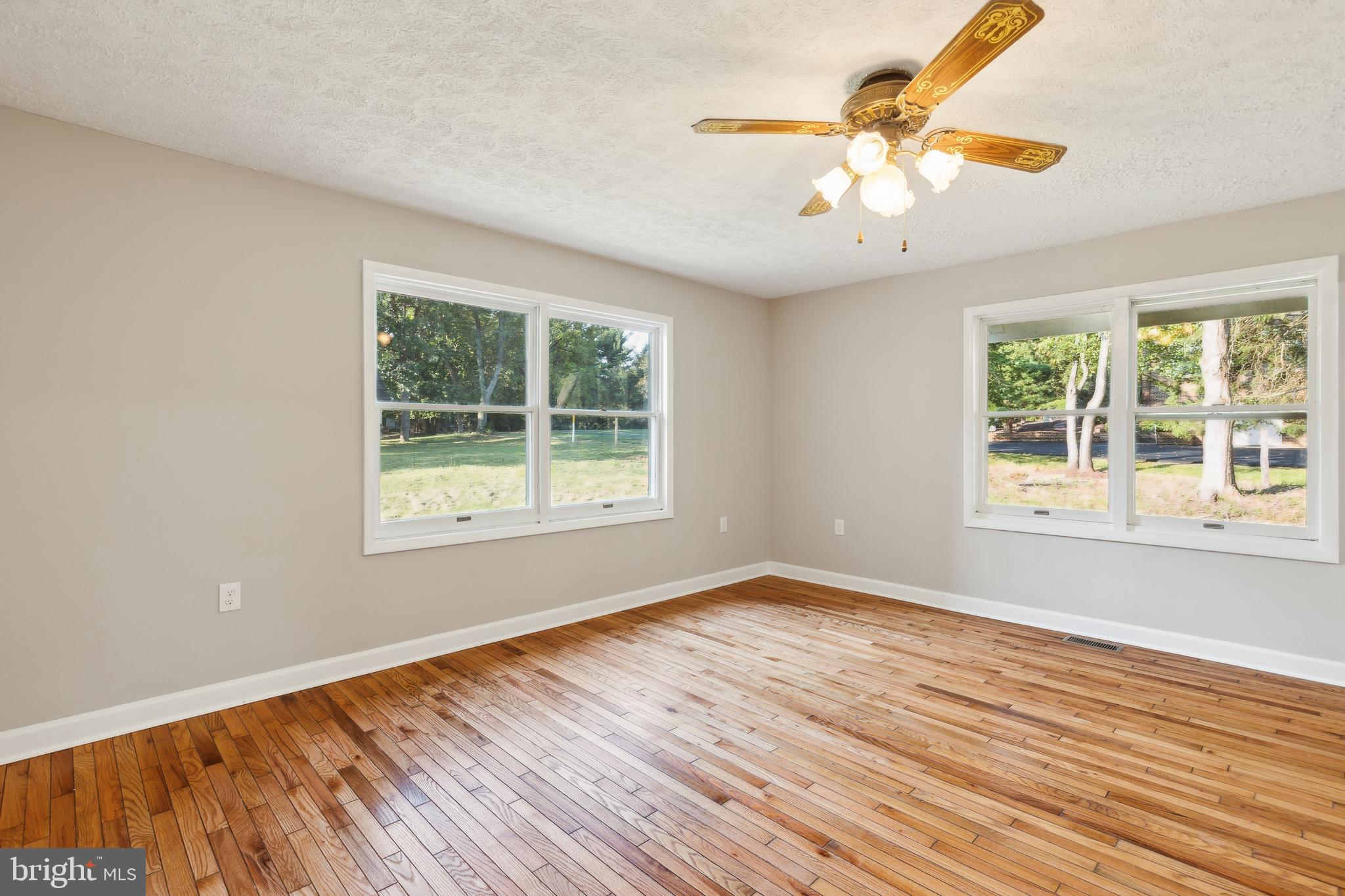 ARNON MEADOW - Residential