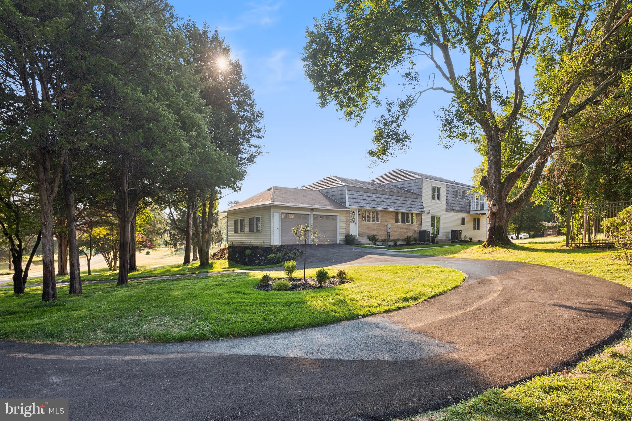 ARNON MEADOW - Residential