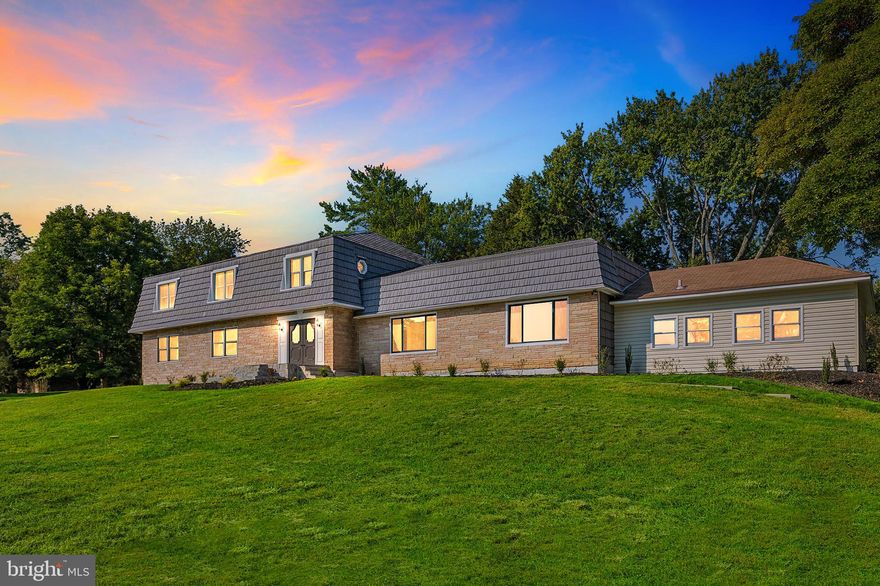 Welcome to your beautiful and spacious modern style  3 level, 9 bedroom 5 bath almost 3 Acre lot  renovated / remodeled home.  where comfort and style seamlessly blend in this stunning, residence. Nestled in a welcoming community with no HOA fees, this property offers an exceptional living experience across its three finished levels. The modern kitchen is a true chef's delight, featuring brand new stainless appliances and an inviting eat-in area.  new flooring, new bathroom vanities, New paint on the whole house, inside and out, makes it shine like new. Come and see this beauty.
 the nearby River Bend Country Club provides endless opportunities for recreation and relaxation. Imagine enjoying a round of golf or unwinding by the pool on a sunny day. The abundance of local amenities,  Very close to Great Falls Village Centre from charming restaurants to boutique shops