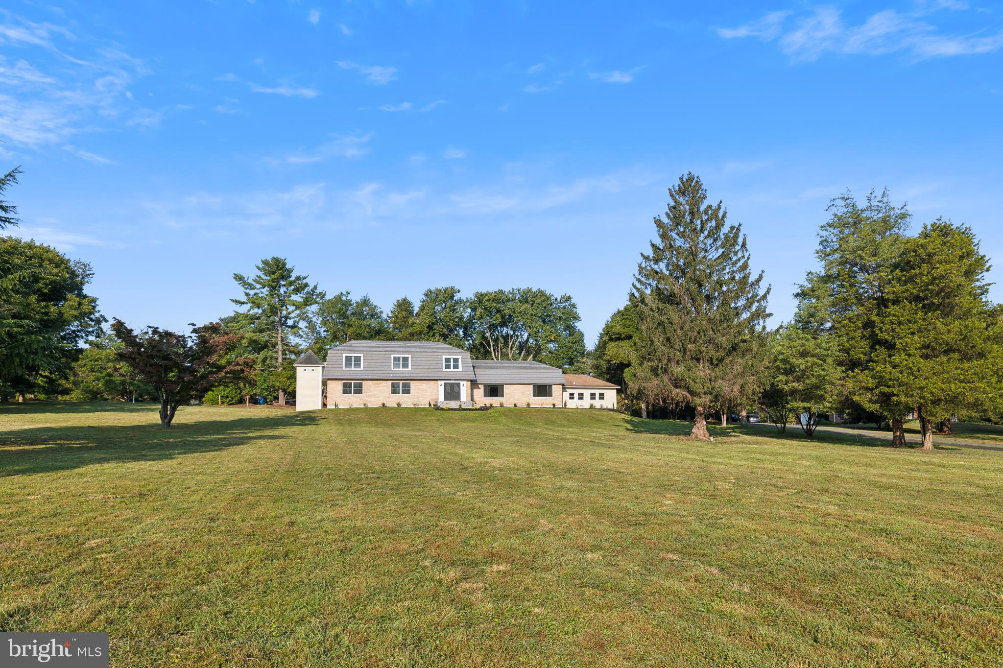 ARNON MEADOW - Residential