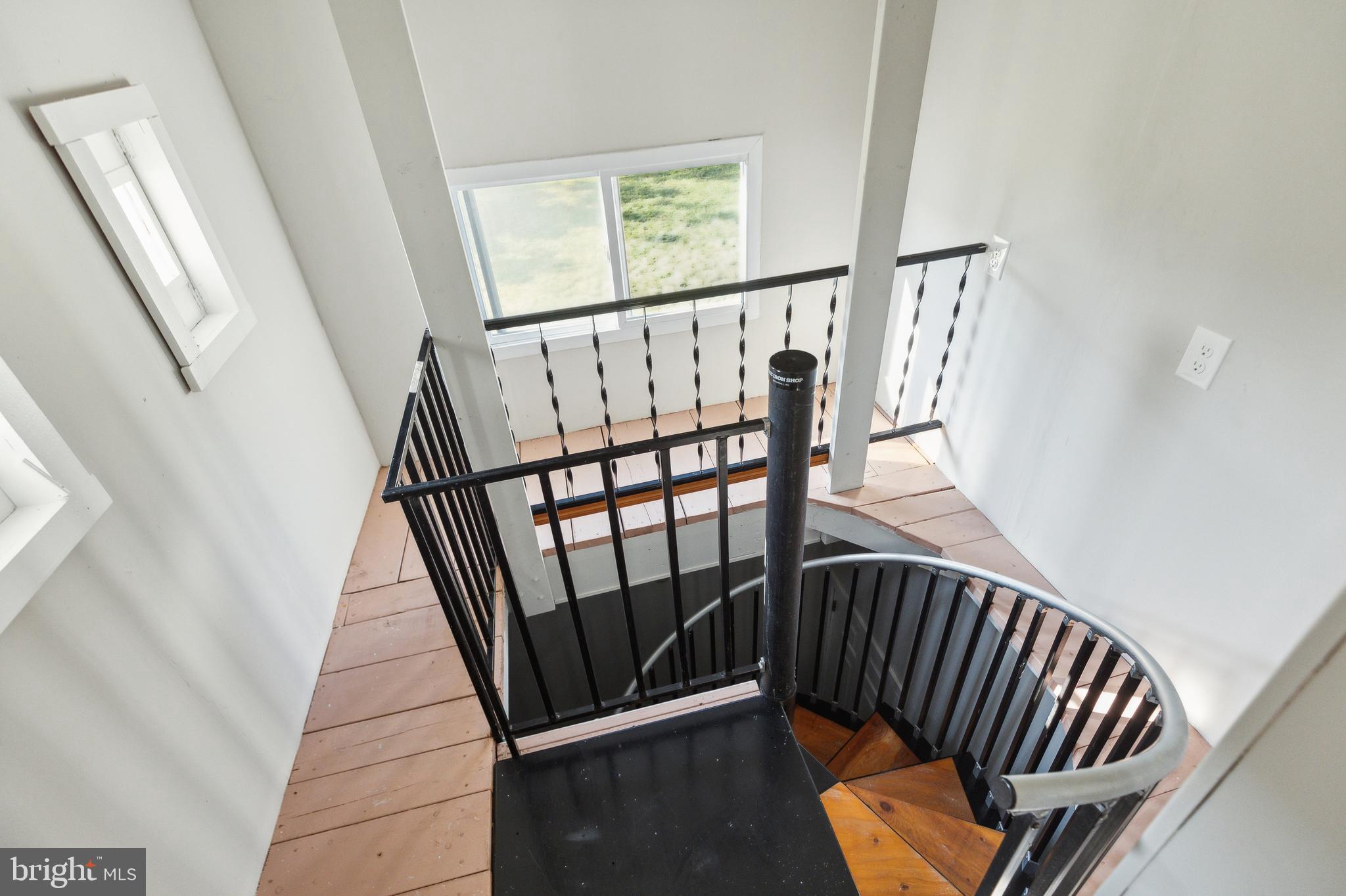 ARNON MEADOW - Residential