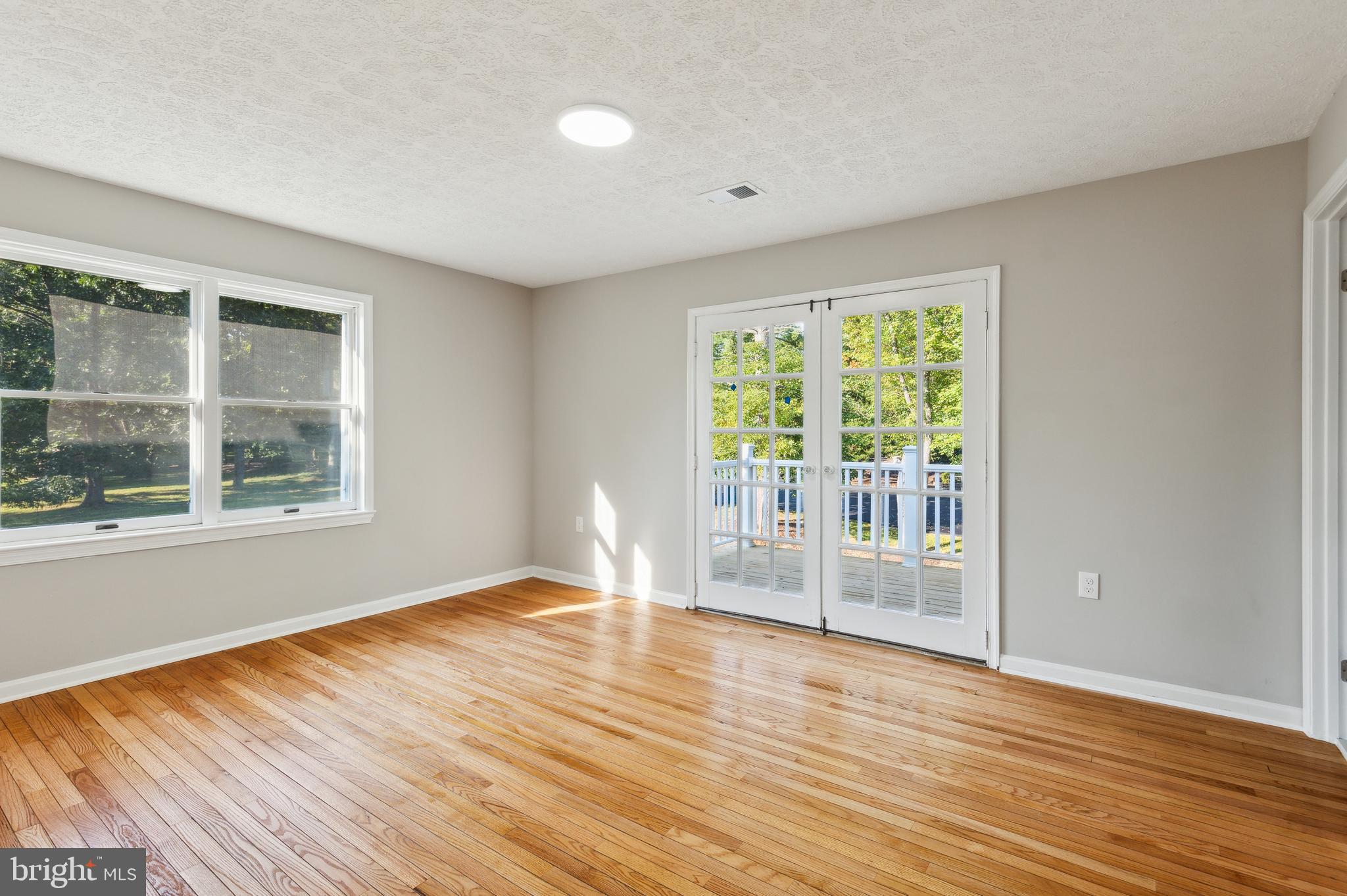 ARNON MEADOW - Residential