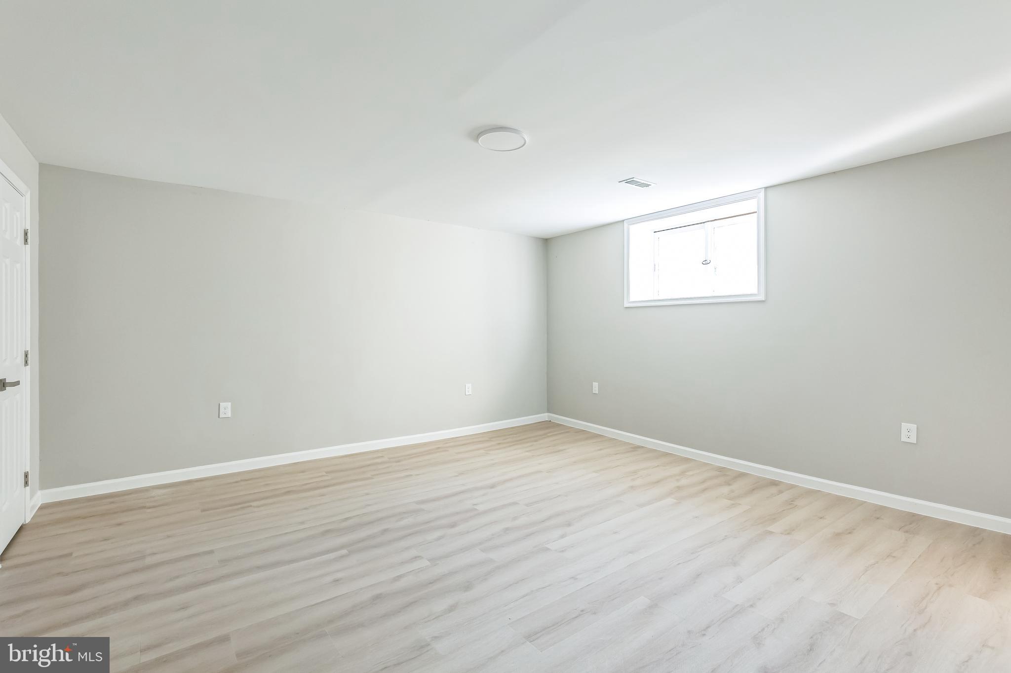 ARNON MEADOW - Residential